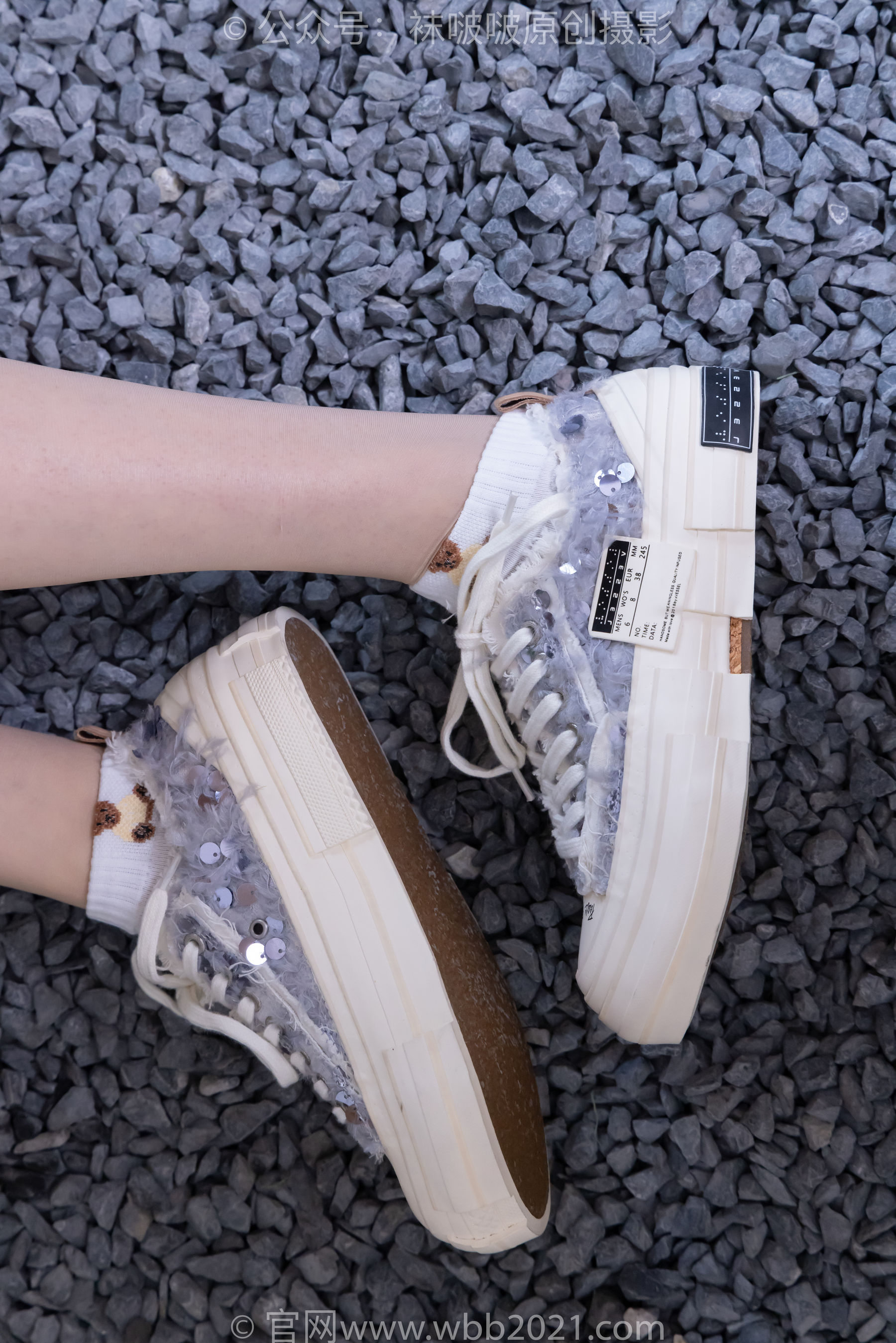 BoBoSocks袜啵啵 No.560 香菜 - 帆布鞋、短白棉袜、薄肉丝/(143P)