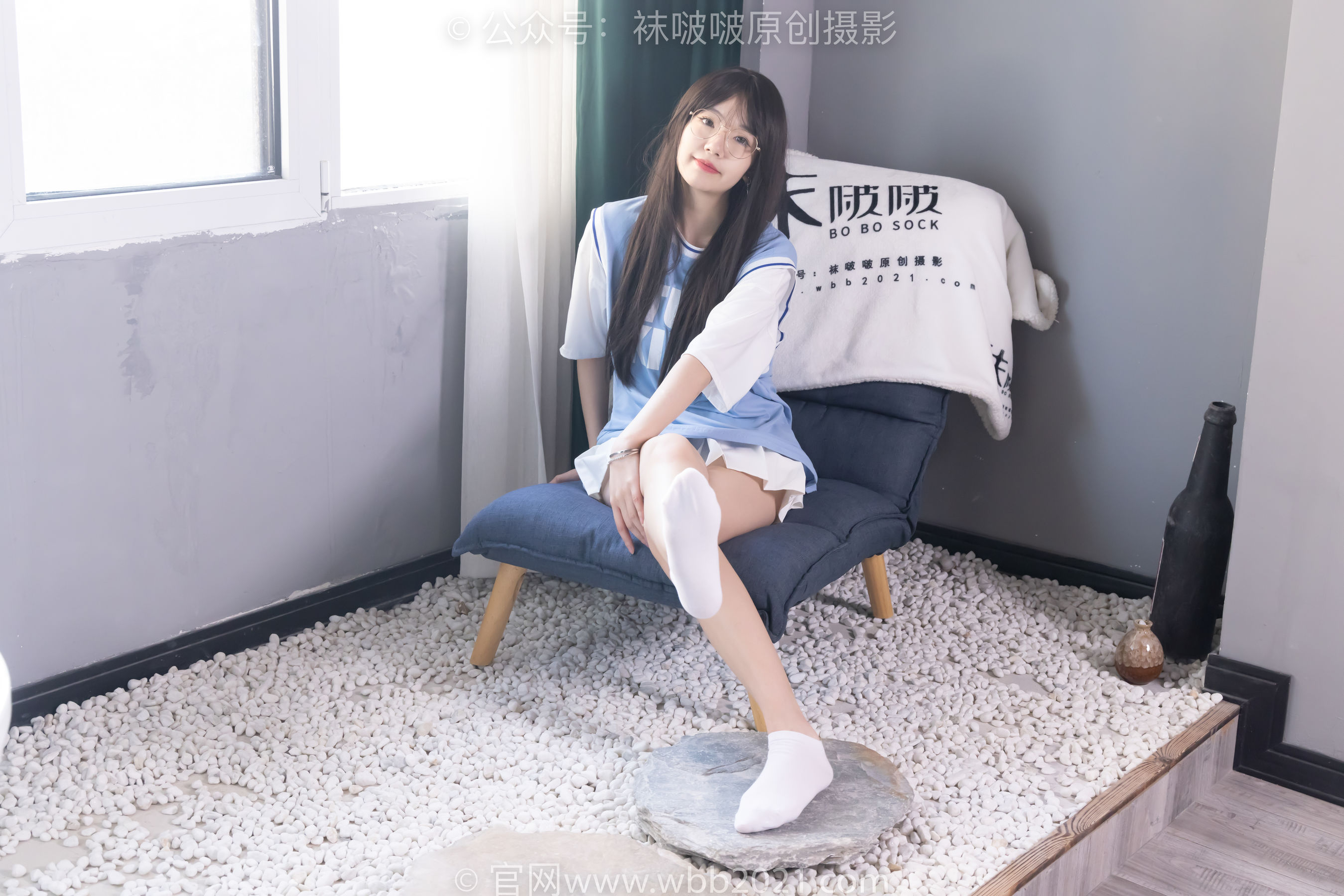 BoBoSocks袜啵啵 No.561 小甜豆 - 板鞋、短白棉袜、裸足/(155P)