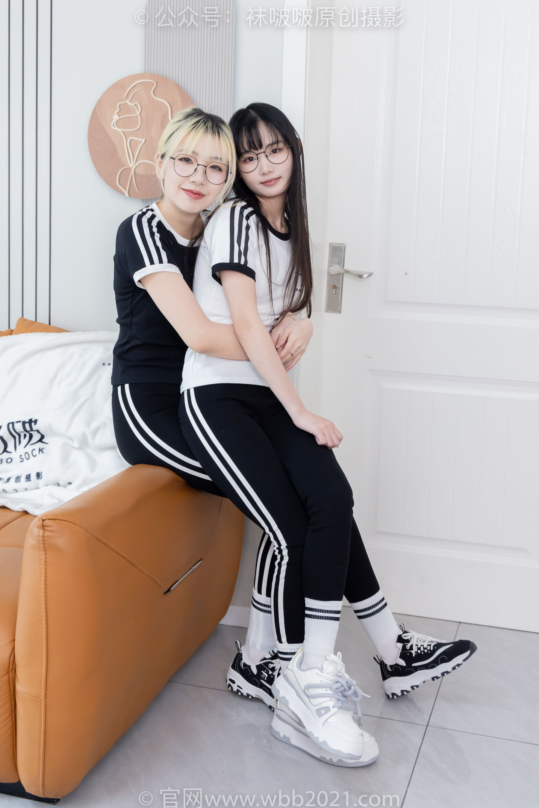 BoBoSocks袜啵啵 No.555 小甜豆&甜甜圈 - 板鞋、运动鞋、白棉袜、裸足/(154P)