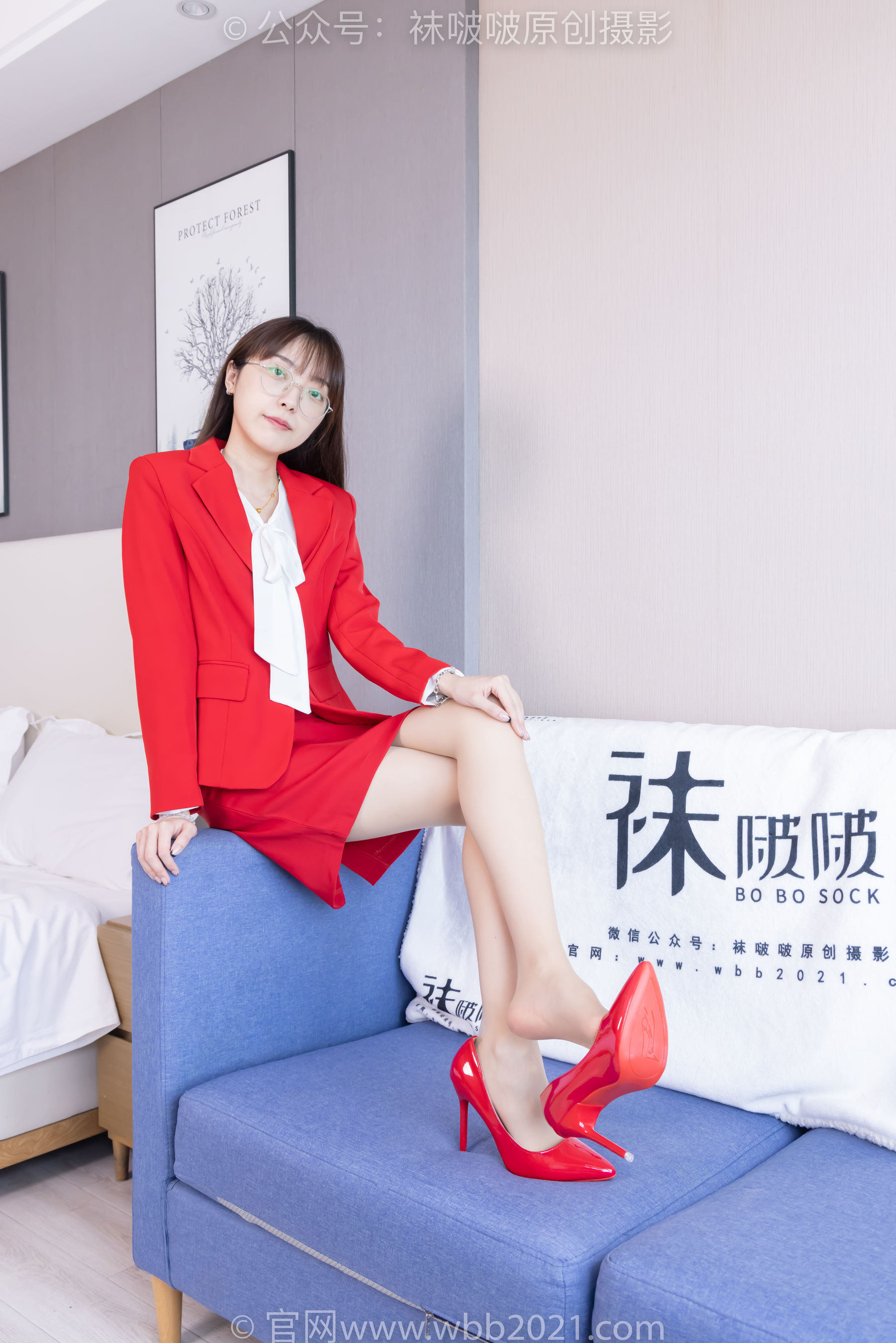 BoBoSocks袜啵啵 No.557 稚予 - 西服、两双高跟鞋、薄肉丝/(145P)