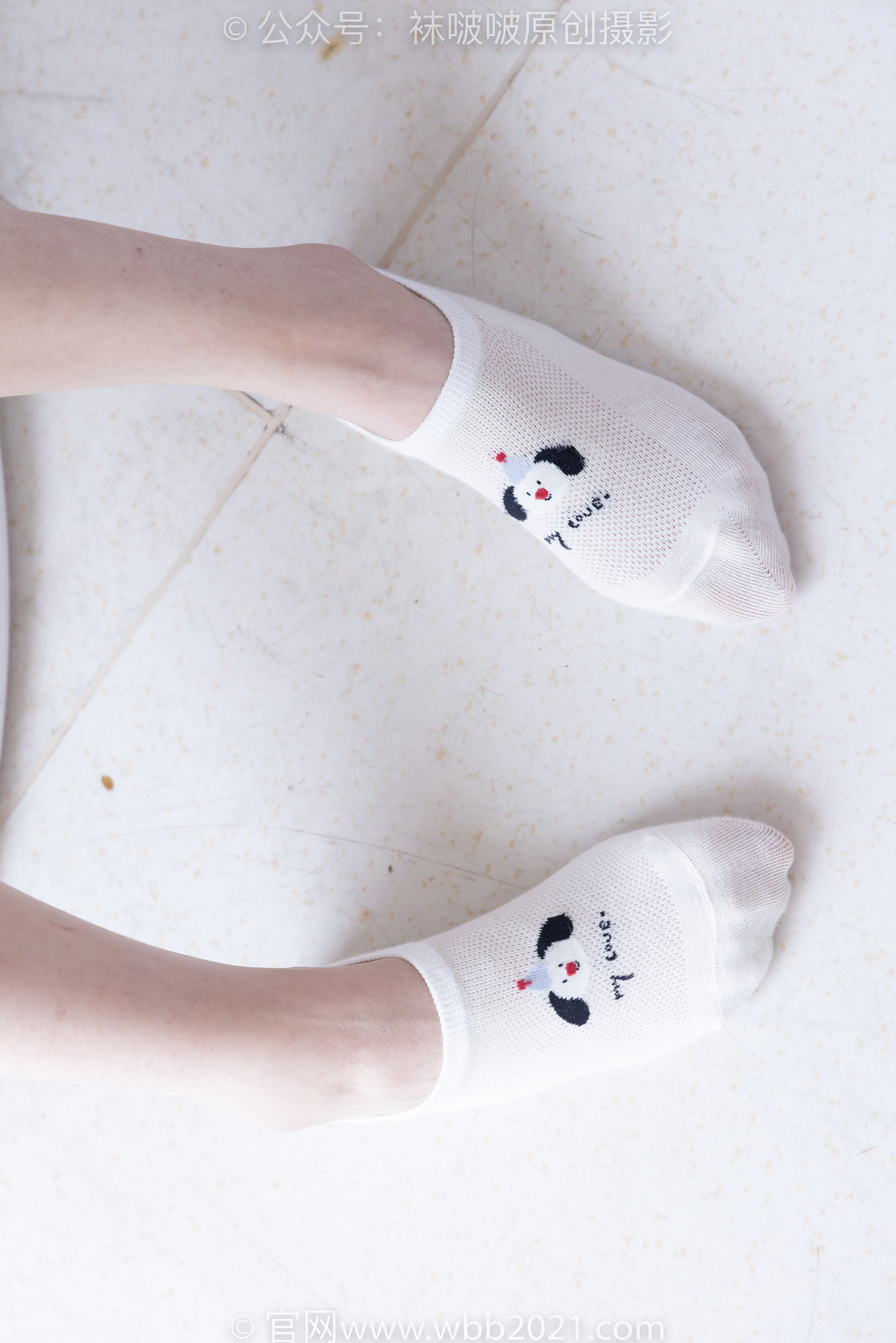 BoBoSocks袜啵啵 No.553 香菜 - 板鞋、短白棉袜、裸足/(152P)
