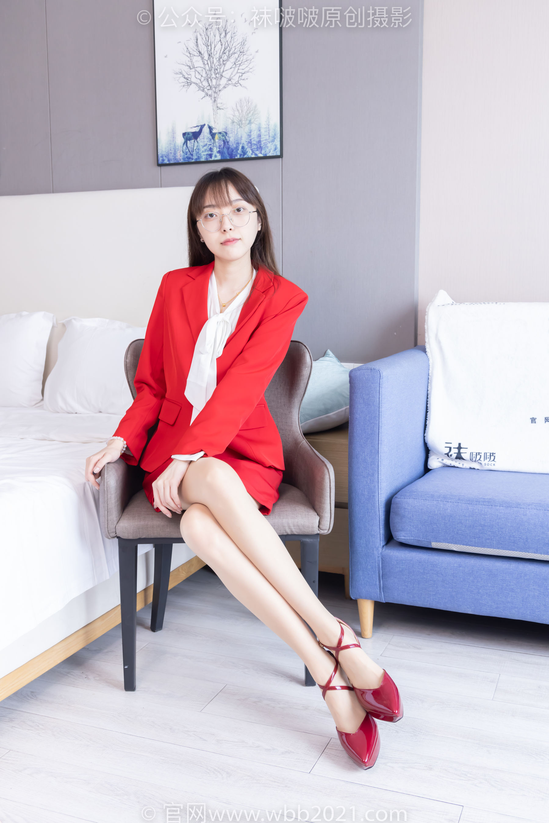 BoBoSocks袜啵啵 No.557 稚予 - 西服、两双高跟鞋、薄肉丝/(145P)