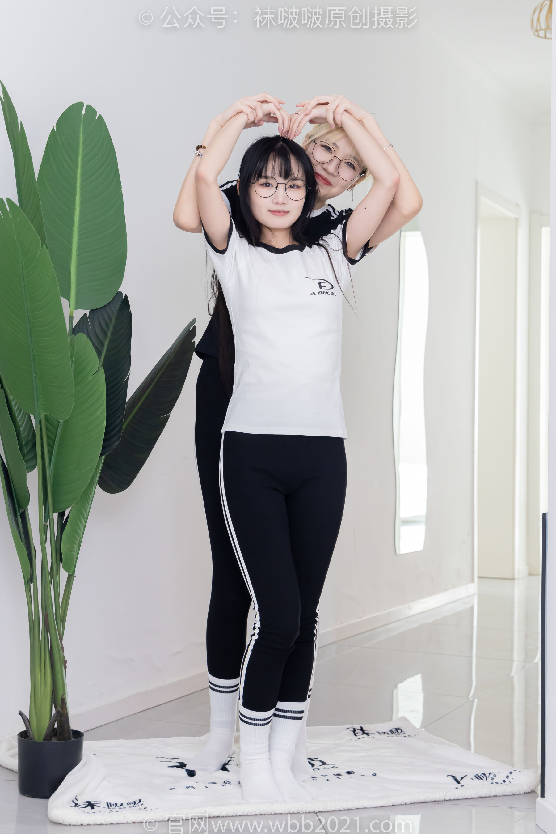 BoBoSocks袜啵啵 No.555 小甜豆&甜甜圈 - 板鞋、运动鞋、白棉袜、裸足/(154P)