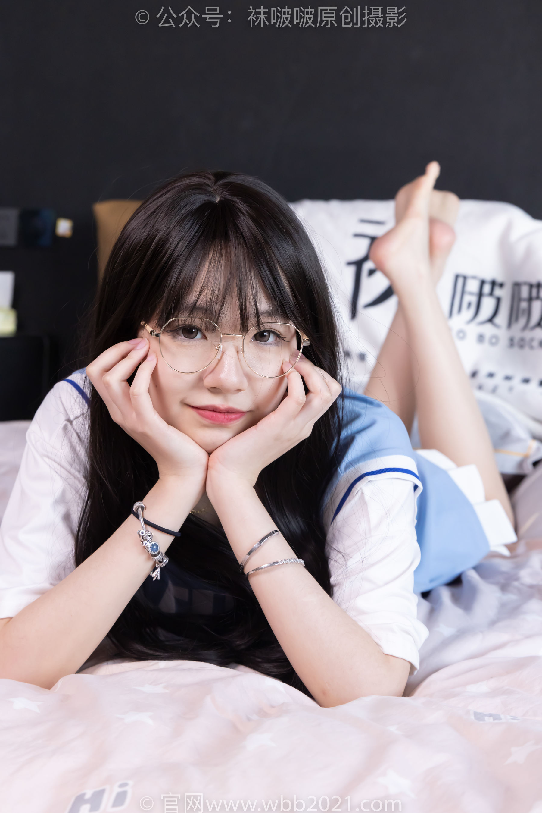 BoBoSocks袜啵啵 No.561 小甜豆 - 板鞋、短白棉袜、裸足/(155P)