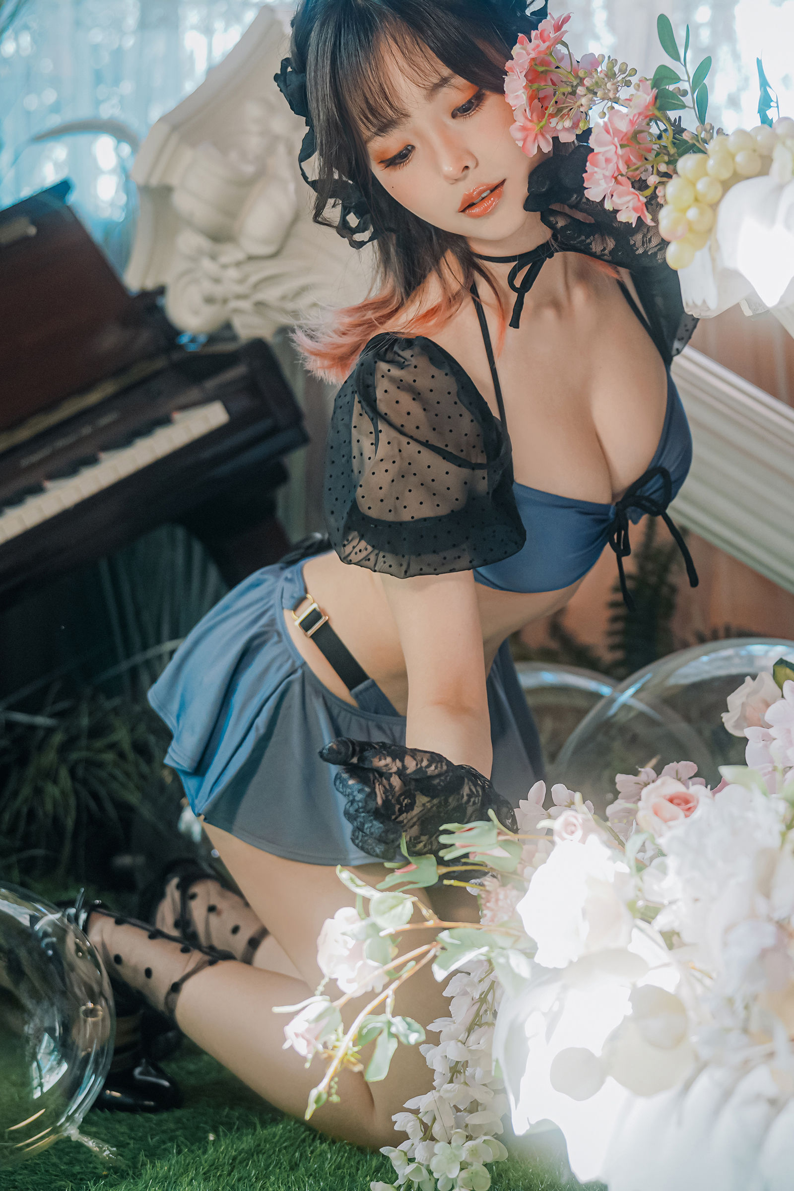 Ely_eee (ElyEE子) - Fairytale Wonderland 童話仙境/(43P)