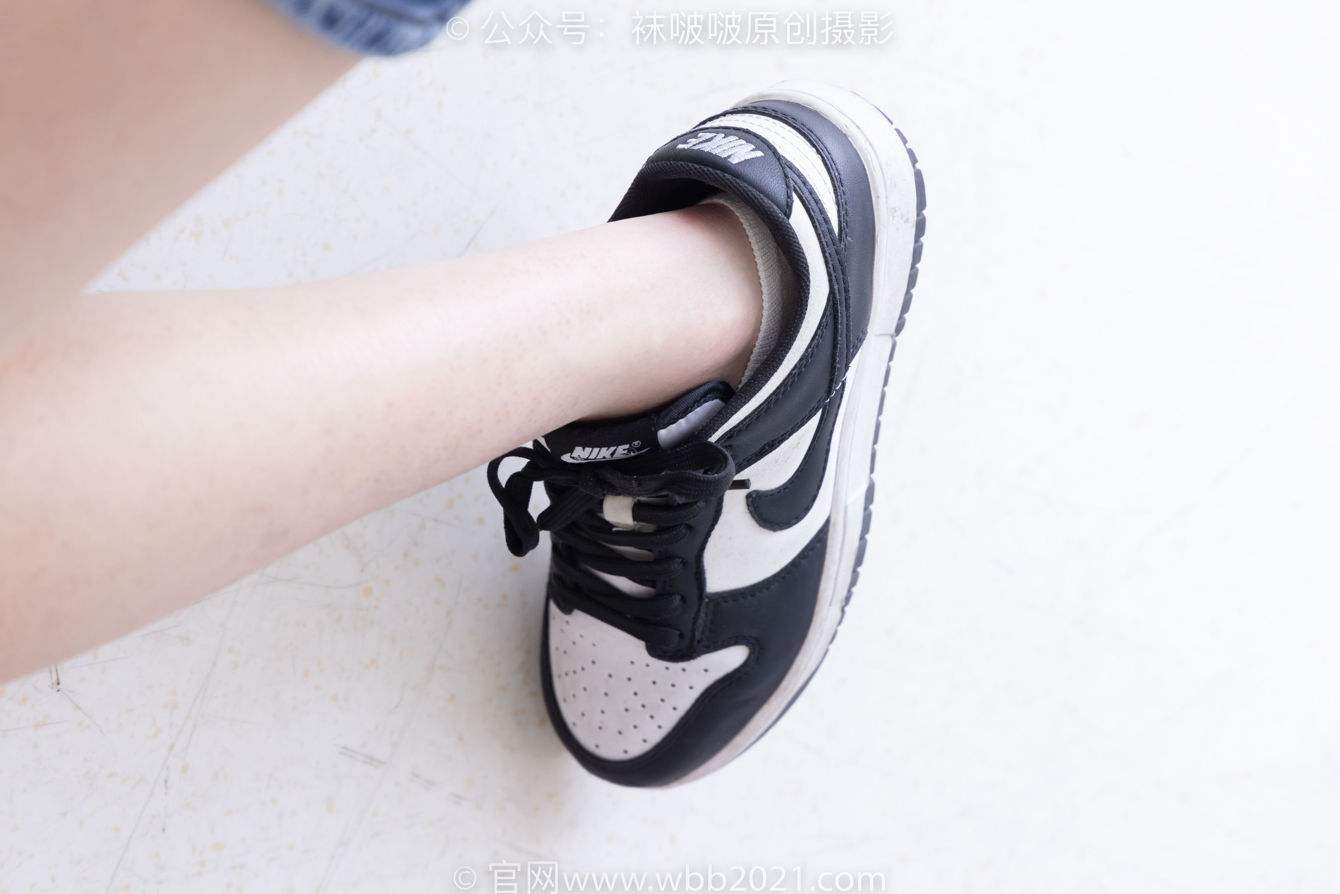 BoBoSocks袜啵啵 No.553 香菜 - 板鞋、短白棉袜、裸足/(152P)