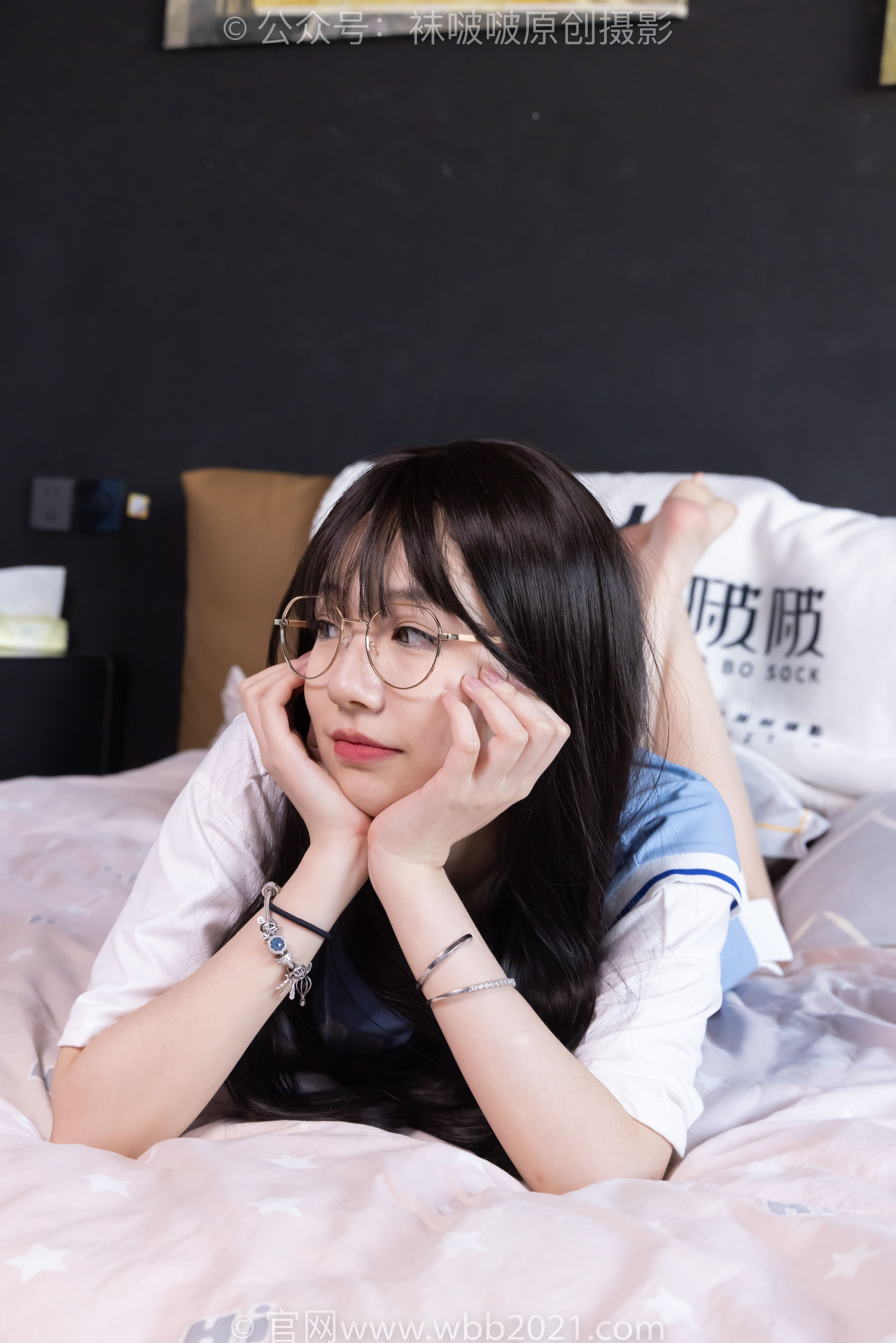 BoBoSocks袜啵啵 No.561 小甜豆 - 板鞋、短白棉袜、裸足/(155P)