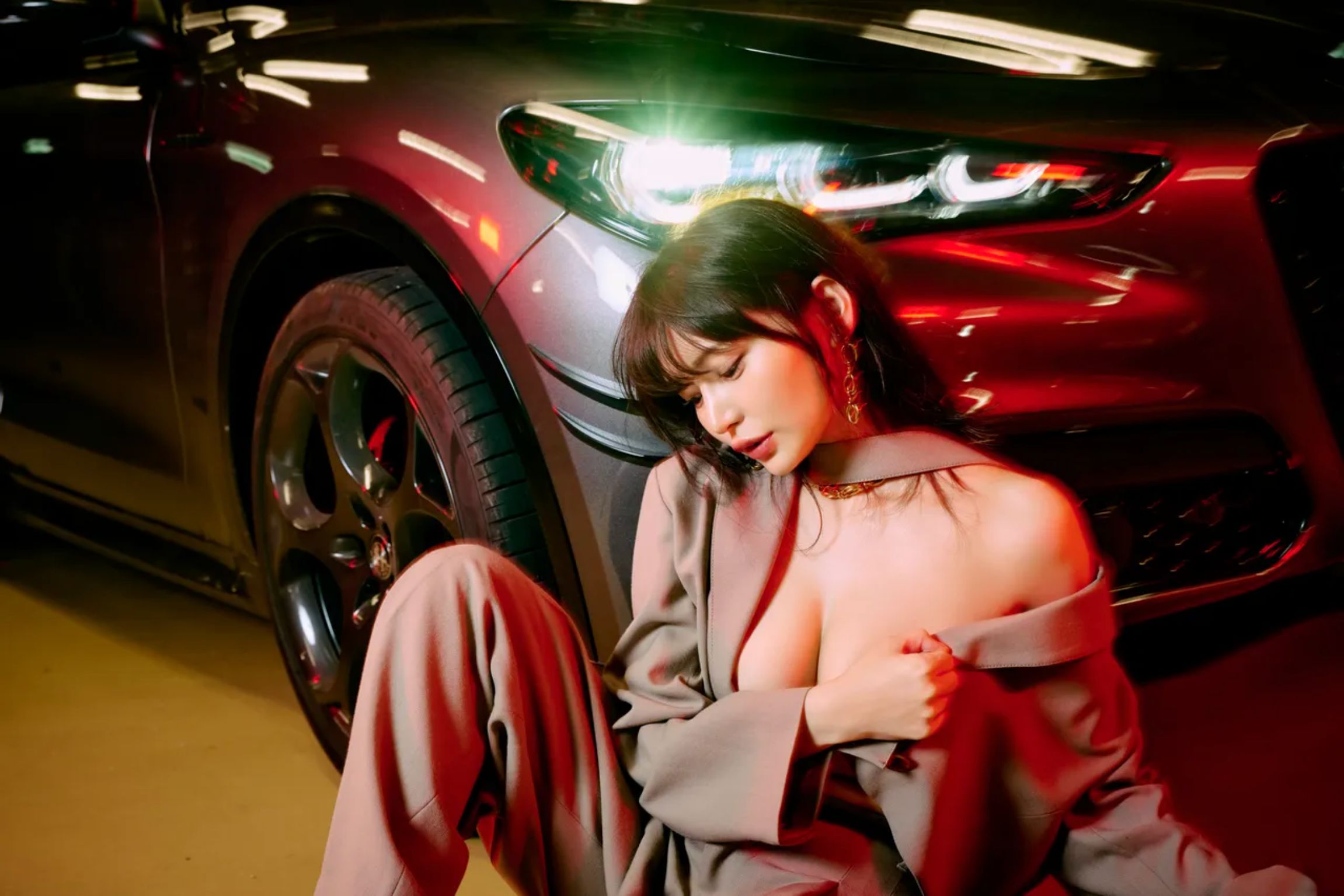 FRIDAY GOLD 似鳥沙也加 A to Z vol.10/(15P)