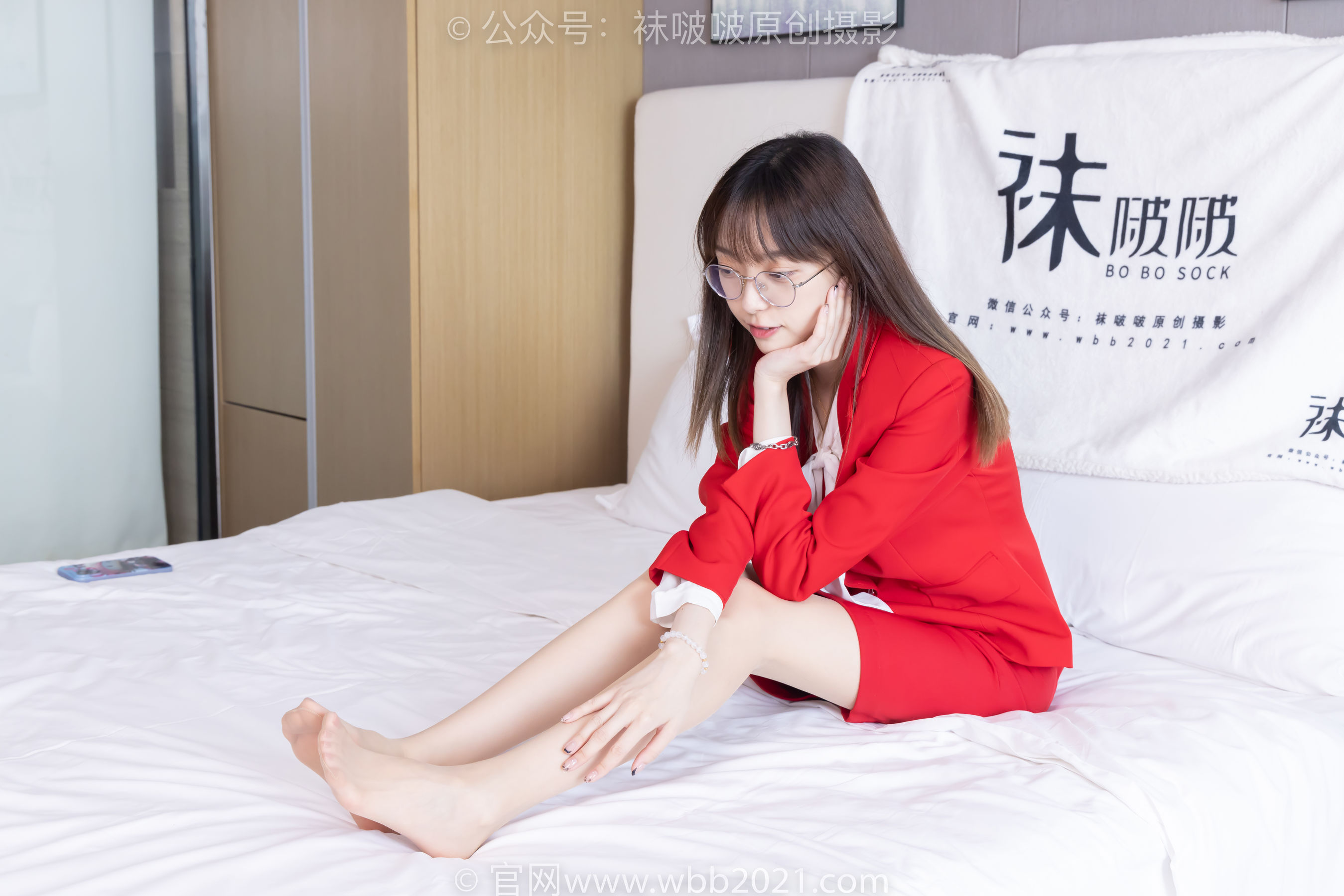 BoBoSocks袜啵啵 No.557 稚予 - 西服、两双高跟鞋、薄肉丝/(145P)