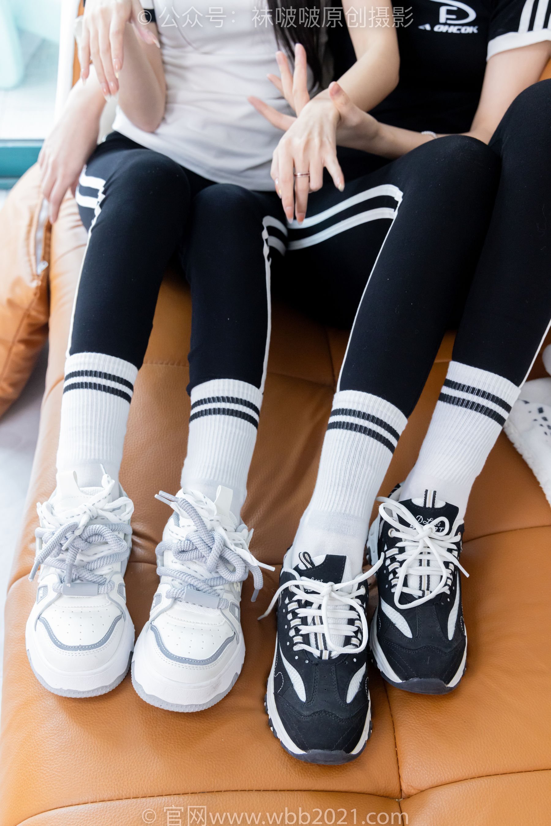 BoBoSocks袜啵啵 No.555 小甜豆&甜甜圈 - 板鞋、运动鞋、白棉袜、裸足/(154P)