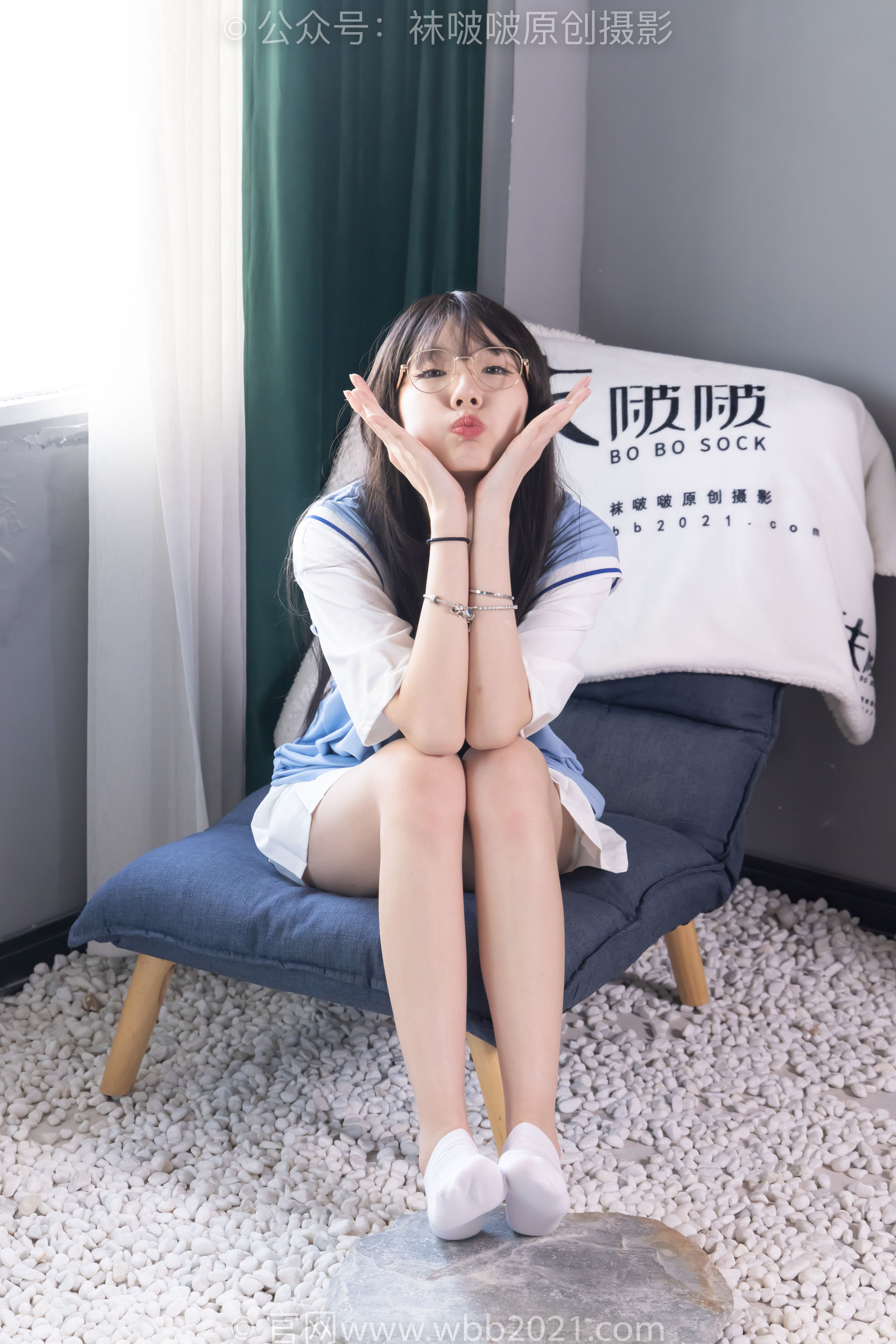 BoBoSocks袜啵啵 No.561 小甜豆 - 板鞋、短白棉袜、裸足/(155P)