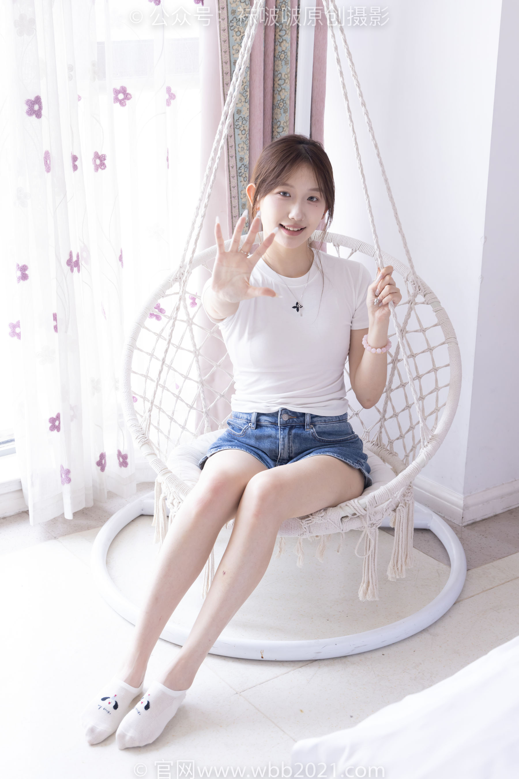 BoBoSocks袜啵啵 No.553 香菜 - 板鞋、短白棉袜、裸足/(152P)