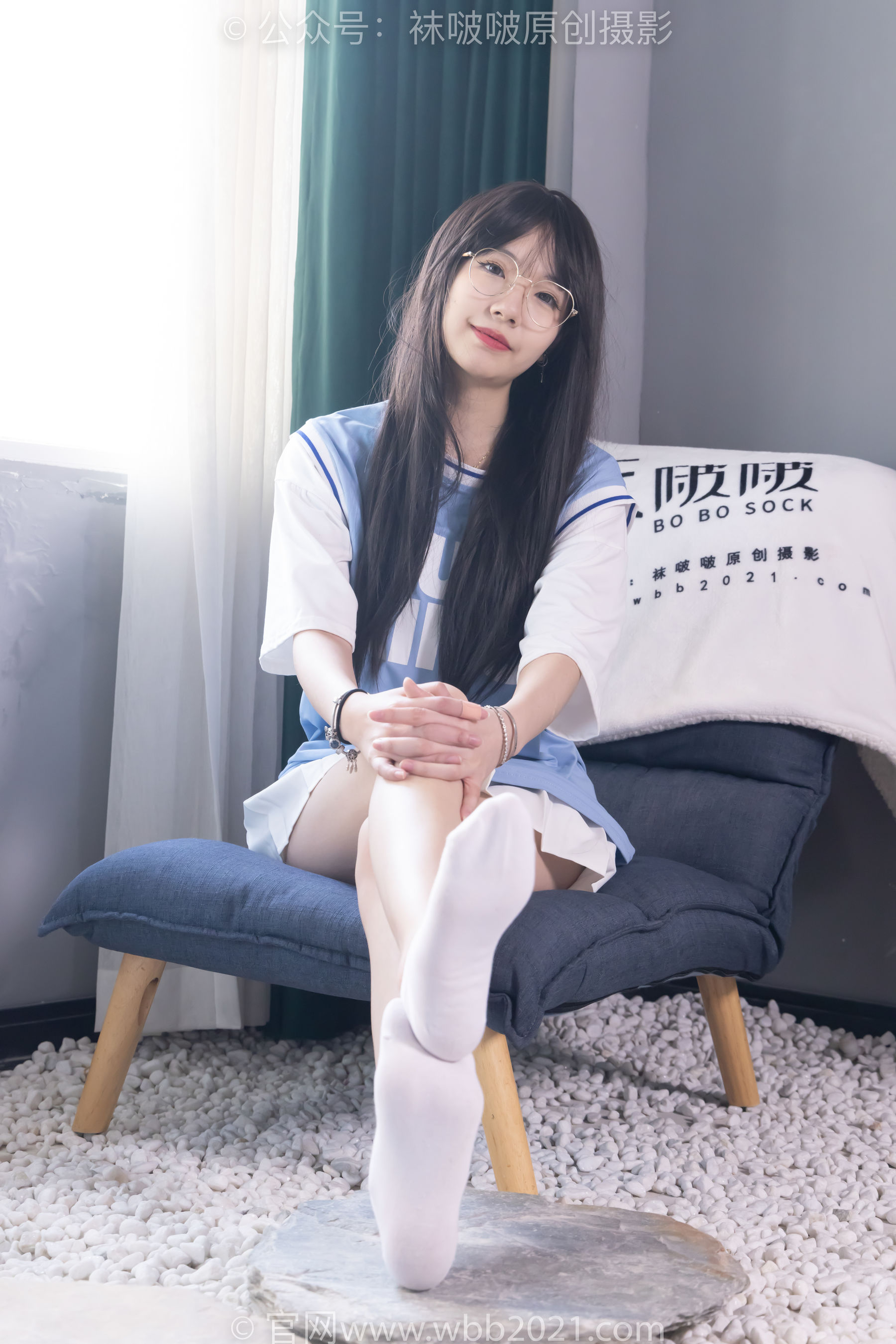 BoBoSocks袜啵啵 No.561 小甜豆 - 板鞋、短白棉袜、裸足/(155P)