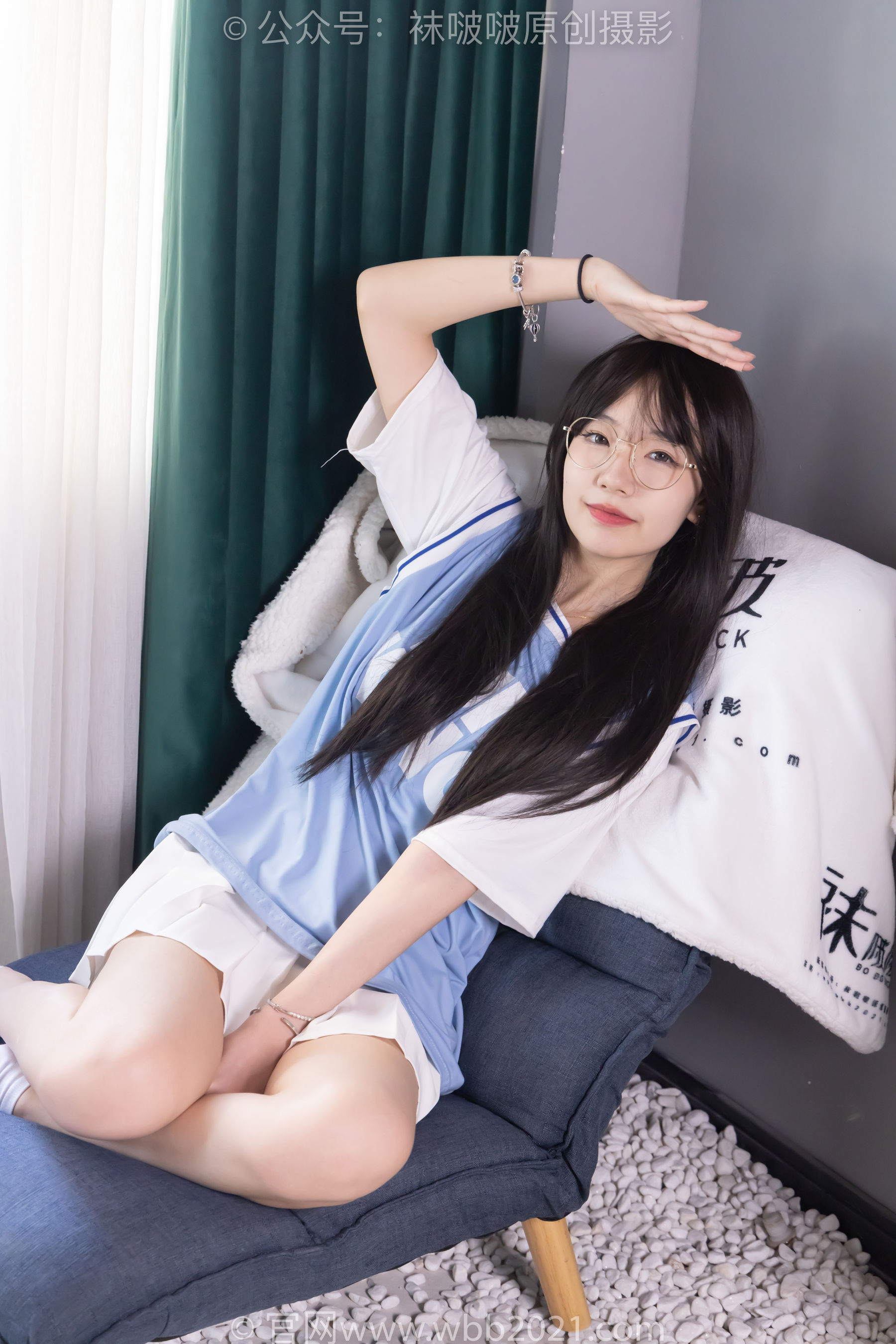 BoBoSocks袜啵啵 No.561 小甜豆 - 板鞋、短白棉袜、裸足/(155P)