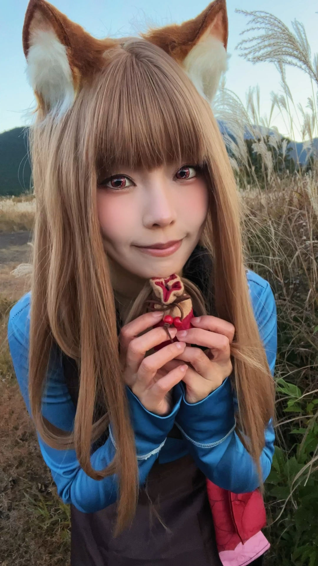 Ely_eee (ElyEE子) - Soft Glow 狼與暖陽/(52P)