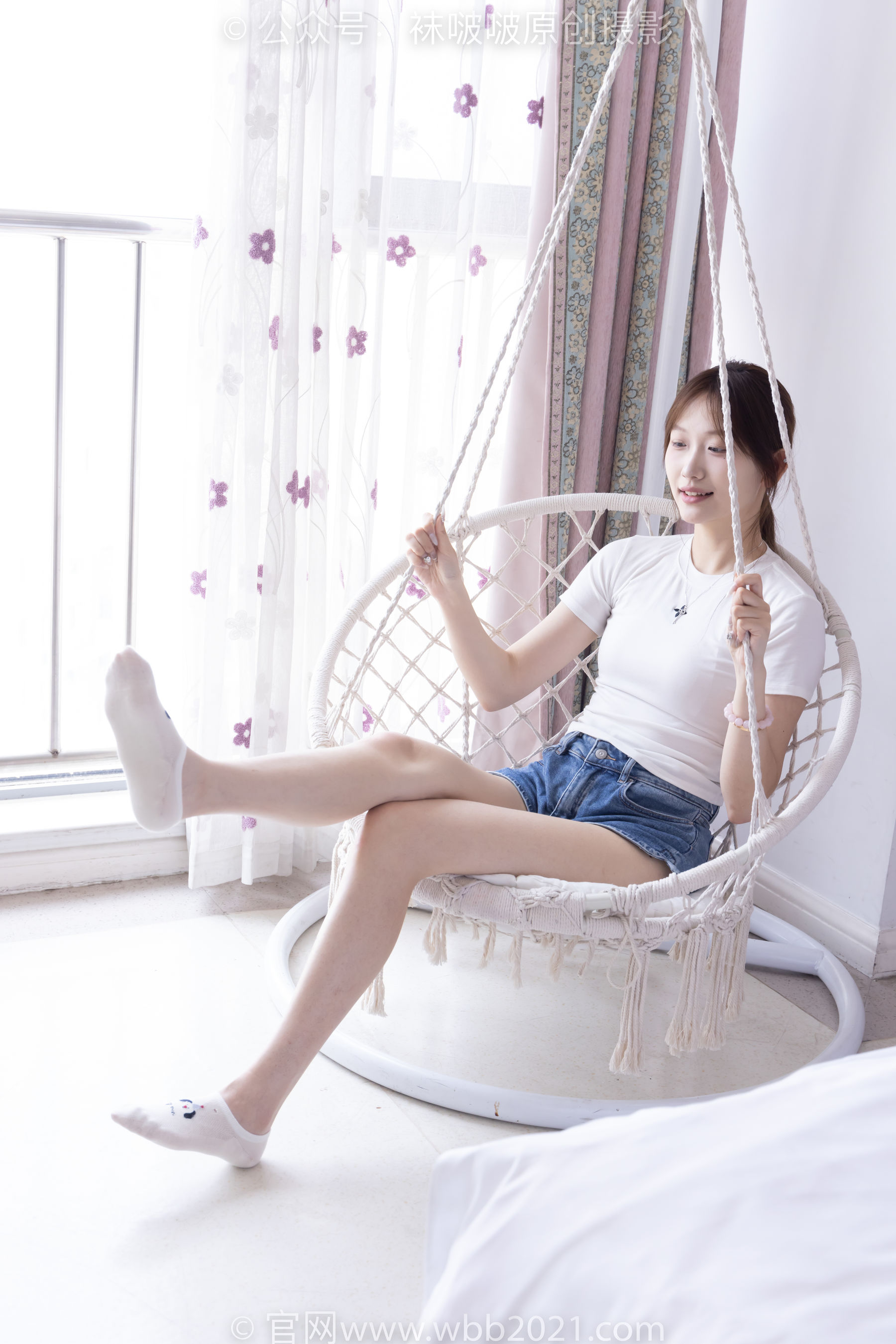 BoBoSocks袜啵啵 No.553 香菜 - 板鞋、短白棉袜、裸足/(152P)