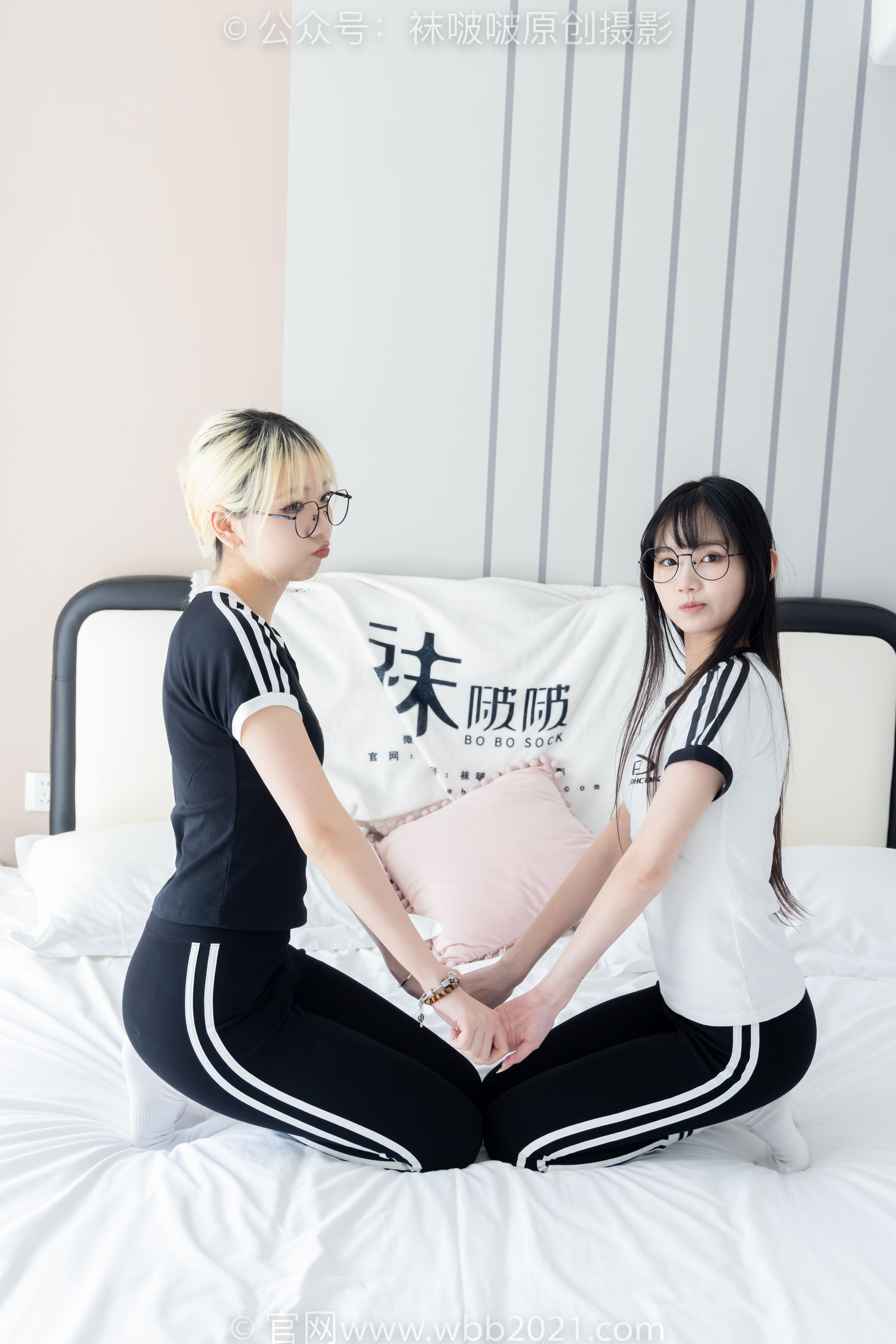 BoBoSocks袜啵啵 No.555 小甜豆&甜甜圈 - 板鞋、运动鞋、白棉袜、裸足/(154P)