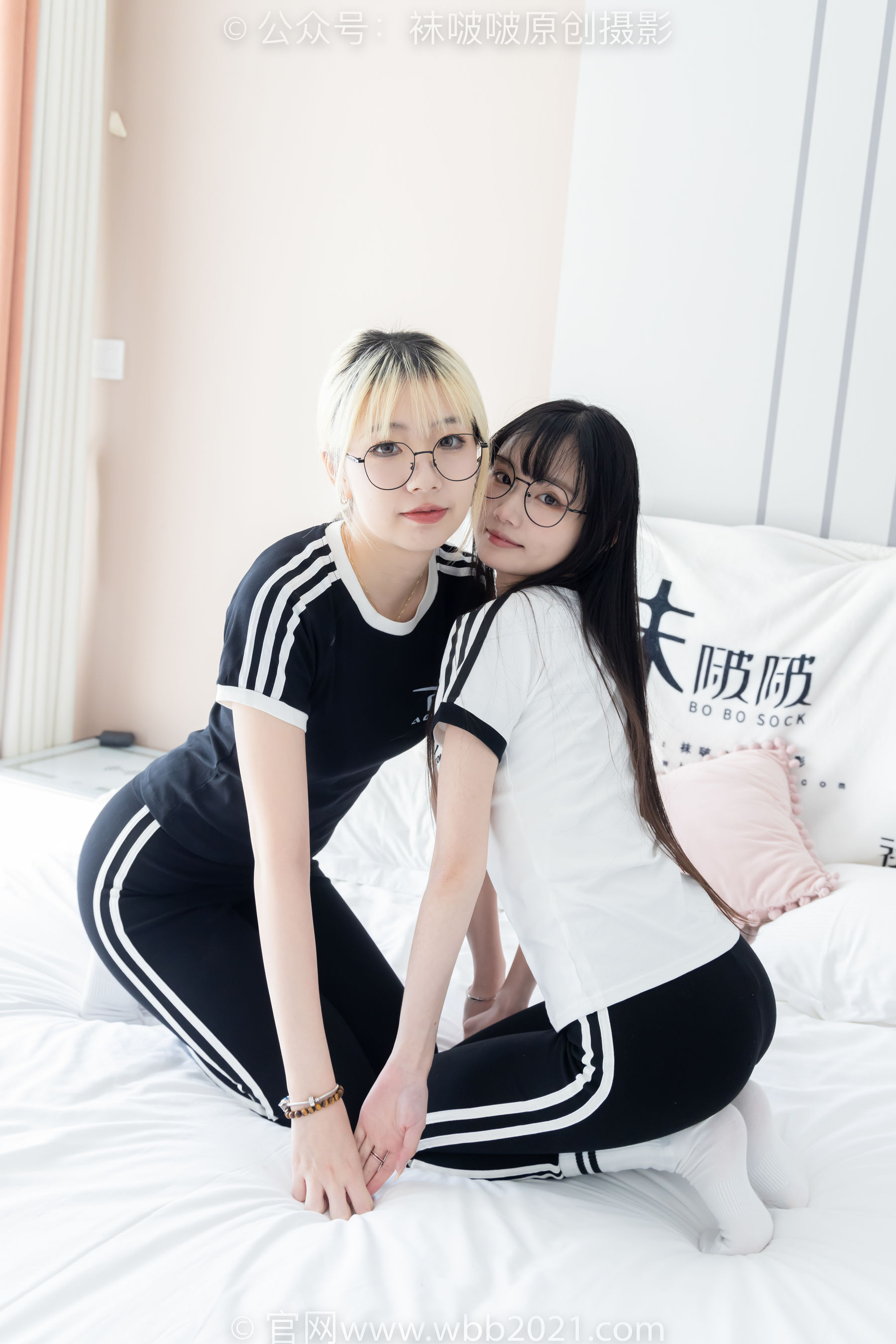 BoBoSocks袜啵啵 No.555 小甜豆&甜甜圈 - 板鞋、运动鞋、白棉袜、裸足/(154P)
