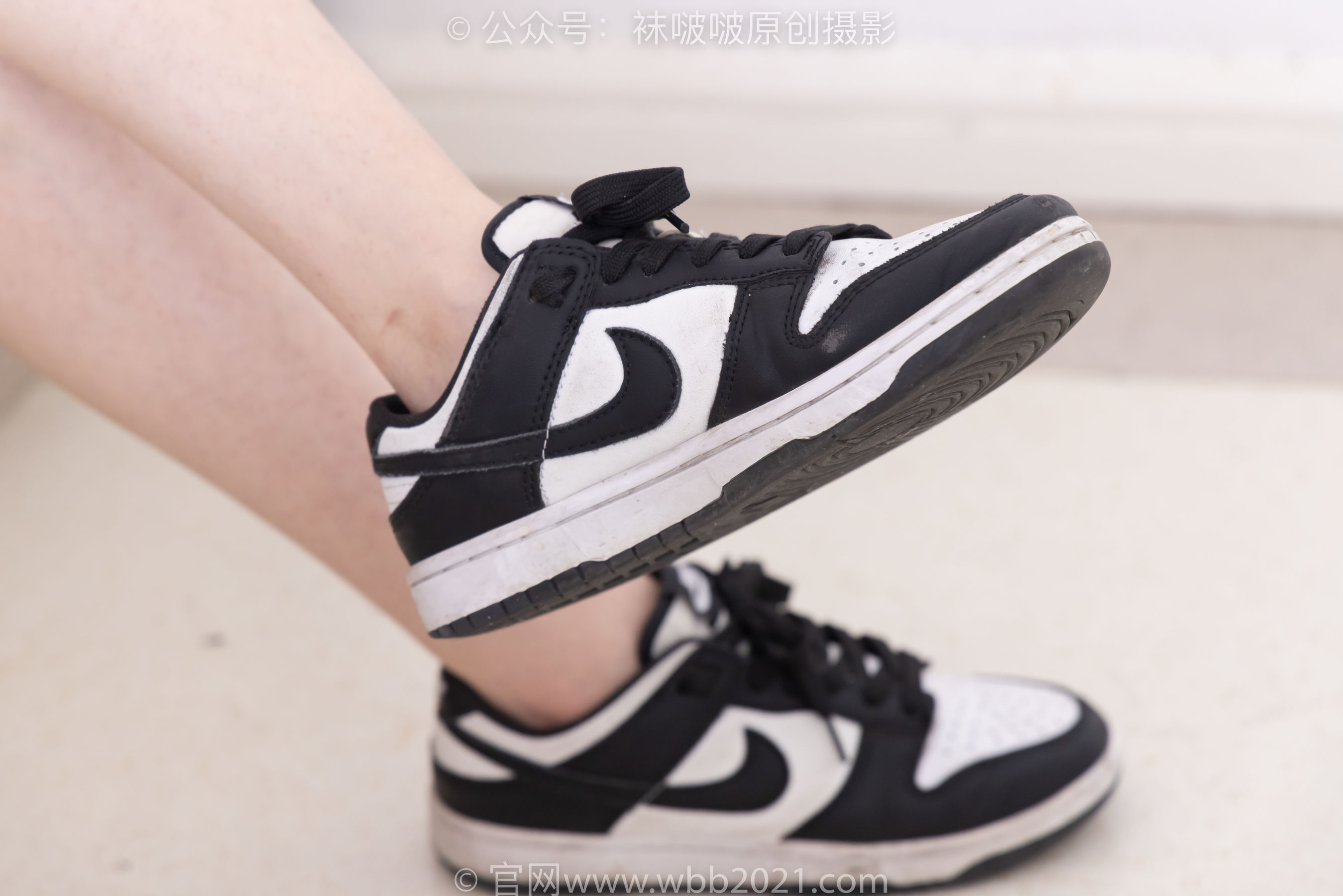 BoBoSocks袜啵啵 No.553 香菜 - 板鞋、短白棉袜、裸足/(152P)