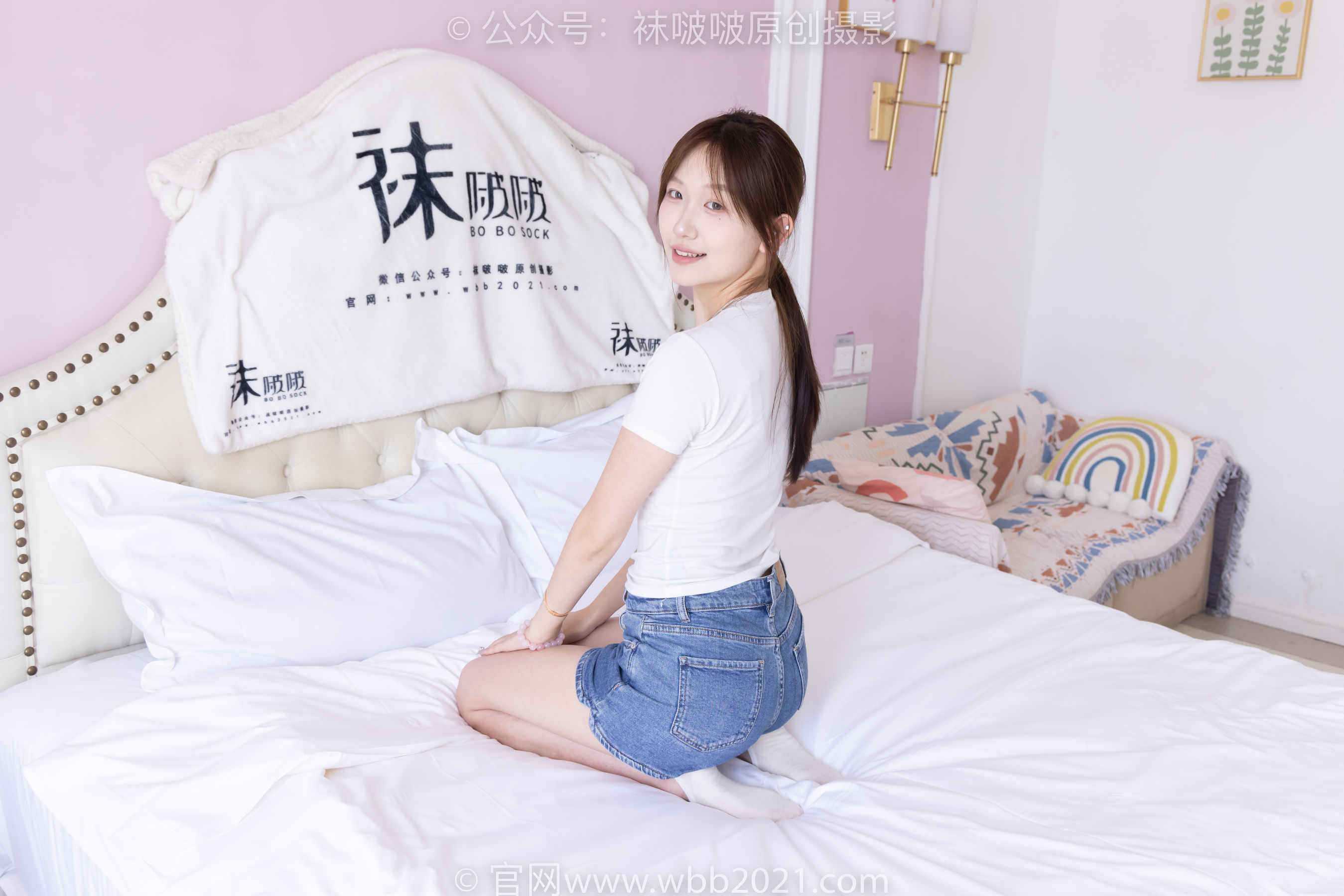 BoBoSocks袜啵啵 No.553 香菜 - 板鞋、短白棉袜、裸足/(152P)