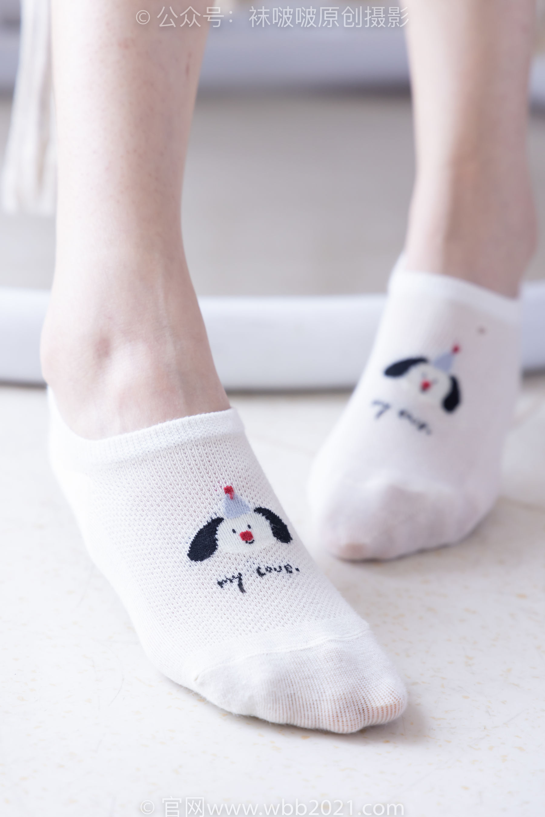 BoBoSocks袜啵啵 No.553 香菜 - 板鞋、短白棉袜、裸足/(152P)