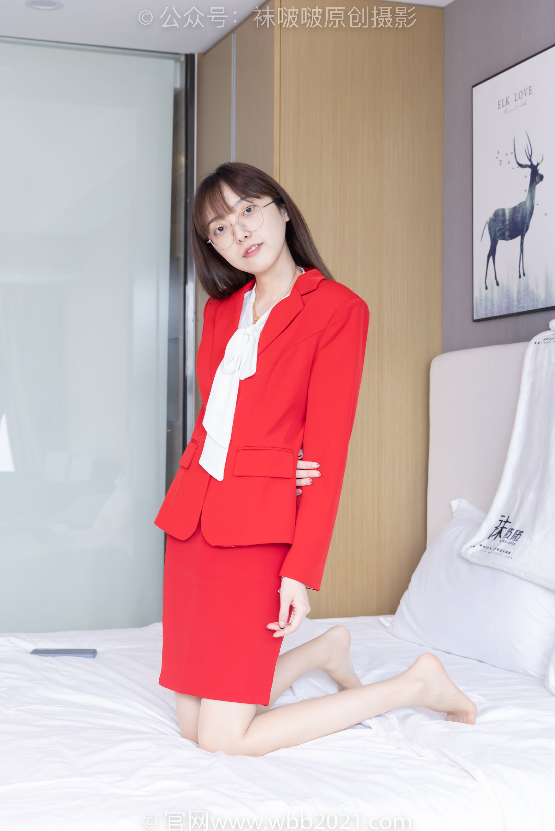 BoBoSocks袜啵啵 No.557 稚予 - 西服、两双高跟鞋、薄肉丝/(145P)