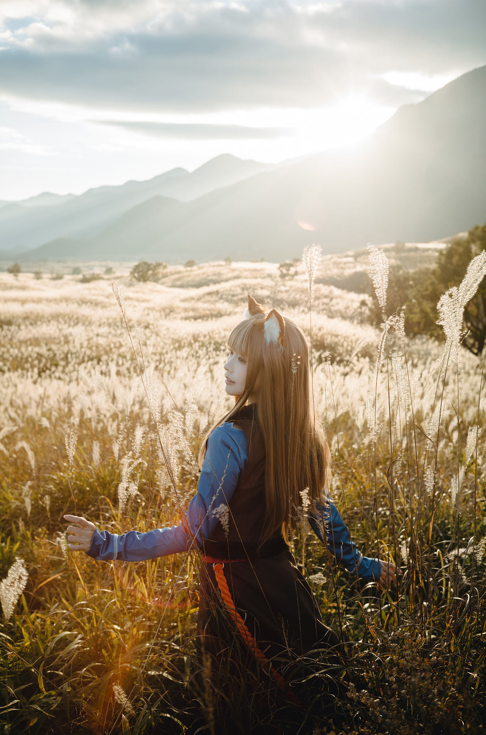 Ely_eee (ElyEE子) - Soft Glow 狼與暖陽/(52P)