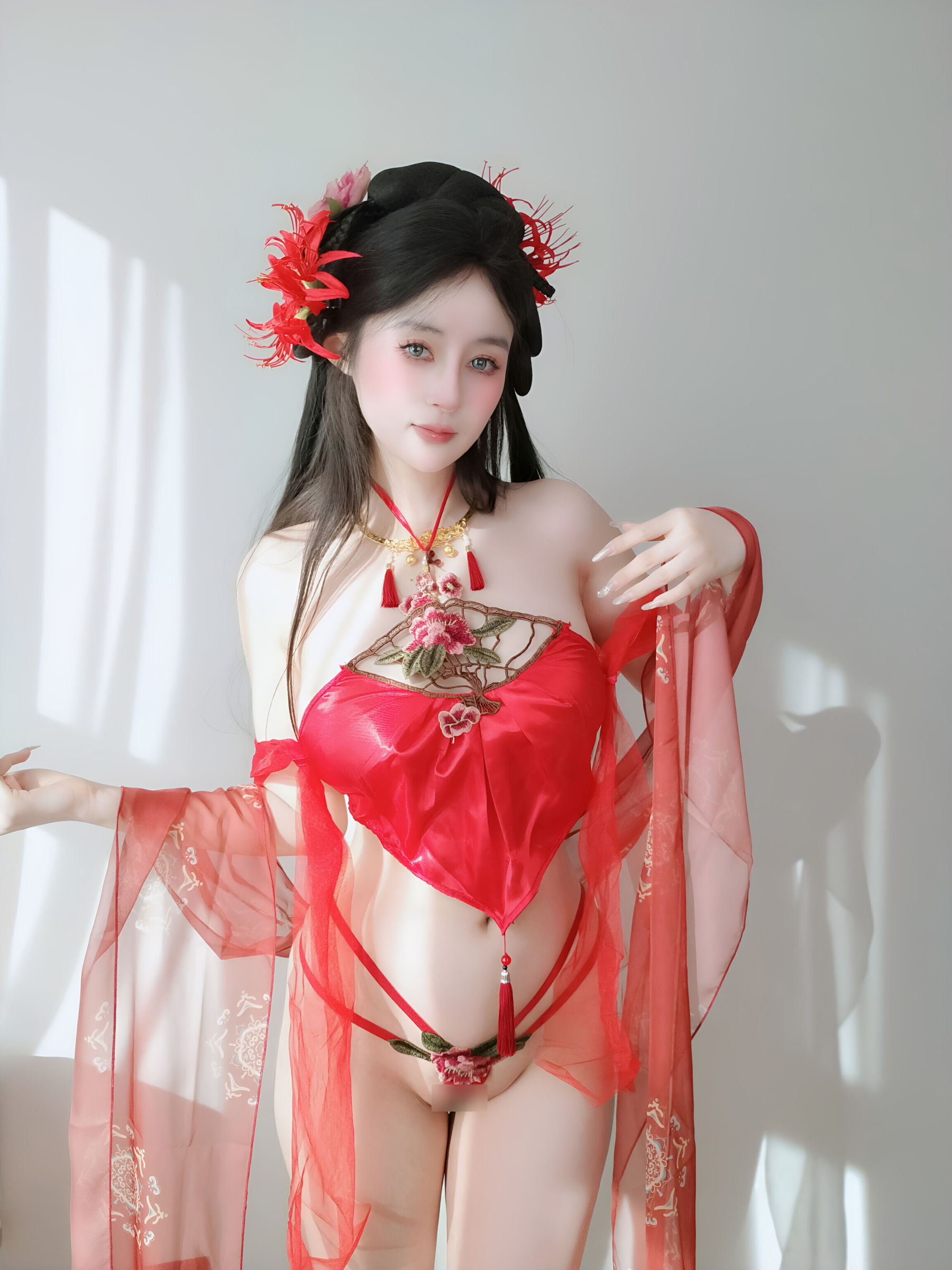 Coser小姐姐白银 [fantia] 2025年05月会员合集/(100P)