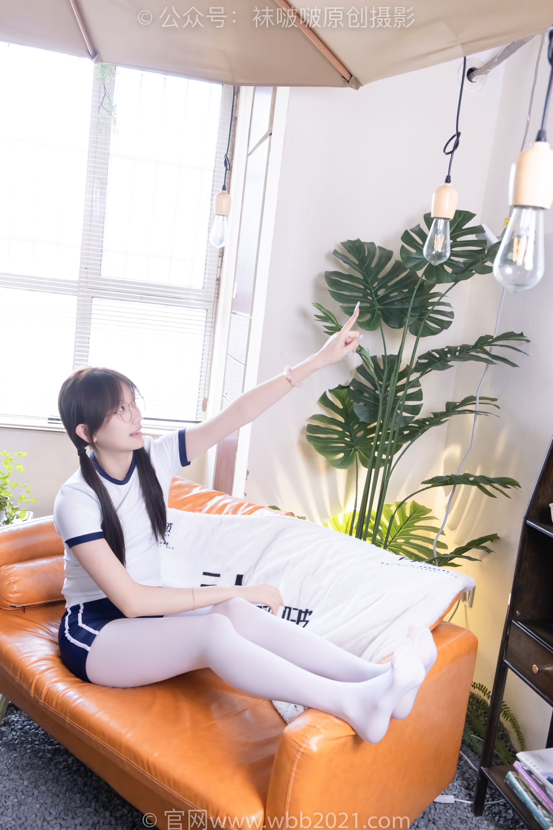 BoBoSocks袜啵啵 No.562 香菜 - 体操服、皮鞋、厚白丝/(145P)