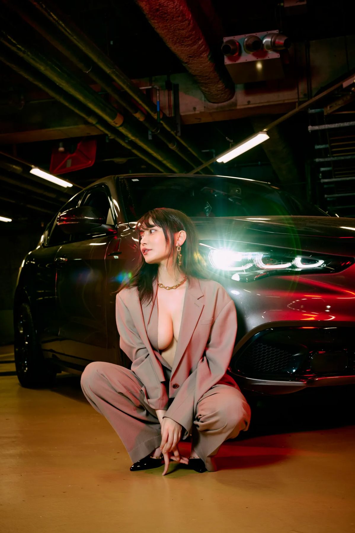 FRIDAY GOLD 似鳥沙也加 A to Z vol.10/(15P)