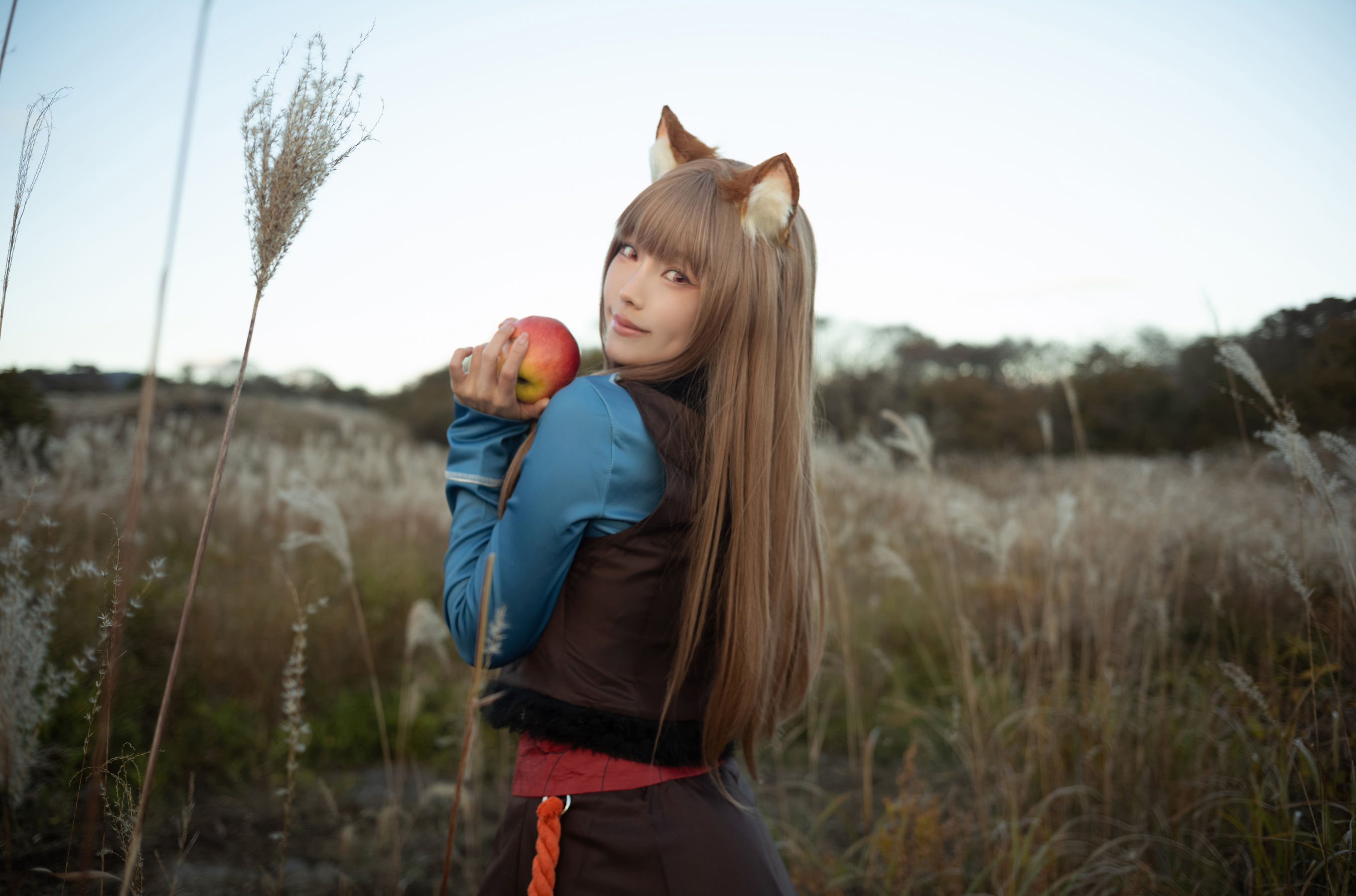 Ely_eee (ElyEE子) - Soft Glow 狼與暖陽/(52P)