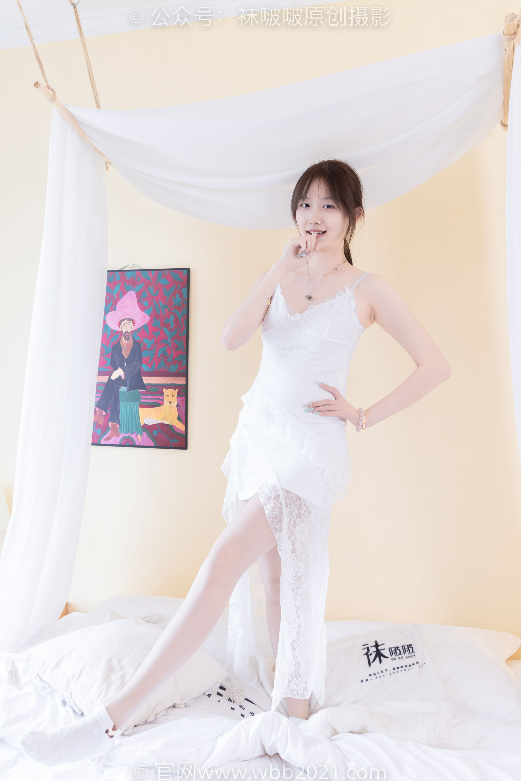 BoBoSocks袜啵啵 No.560 香菜 - 帆布鞋、短白棉袜、薄肉丝/(143P)