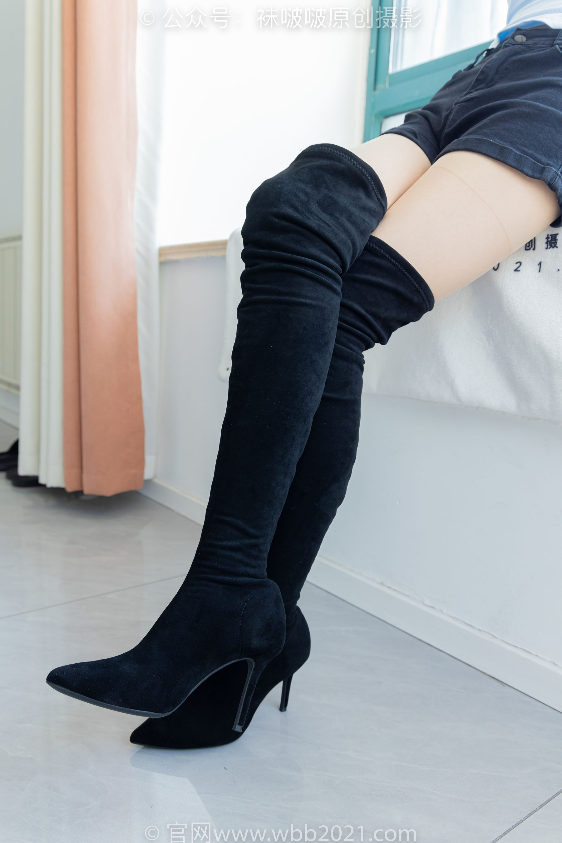 BoBoSocks袜啵啵 No.528 小甜豆 - 高跟长靴、薄白丝、薄黑丝、薄肉丝/(200P)