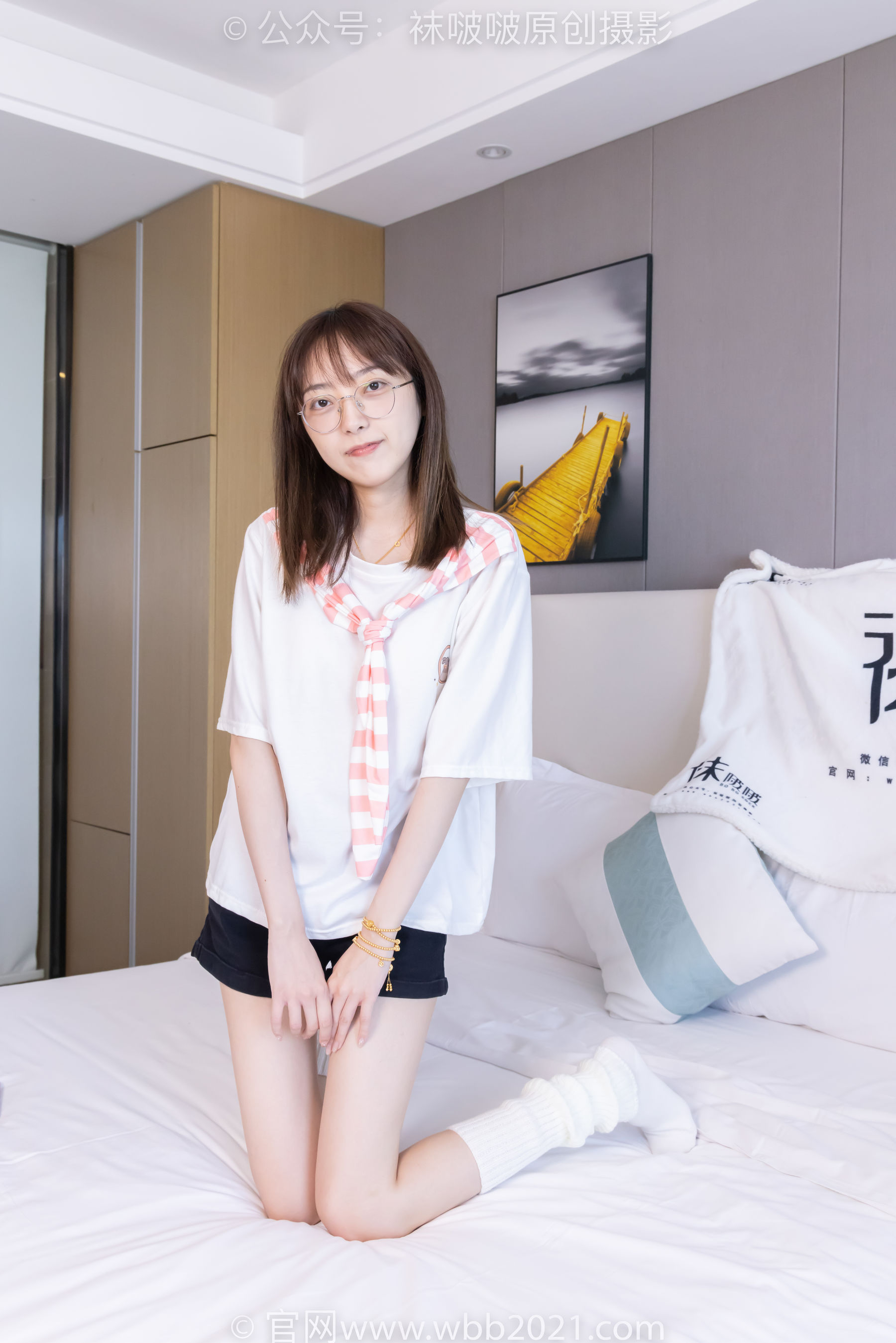 BoBoSocks袜啵啵 No.527 稚予 - 帆布鞋、堆堆袜套、白棉袜/(140P)