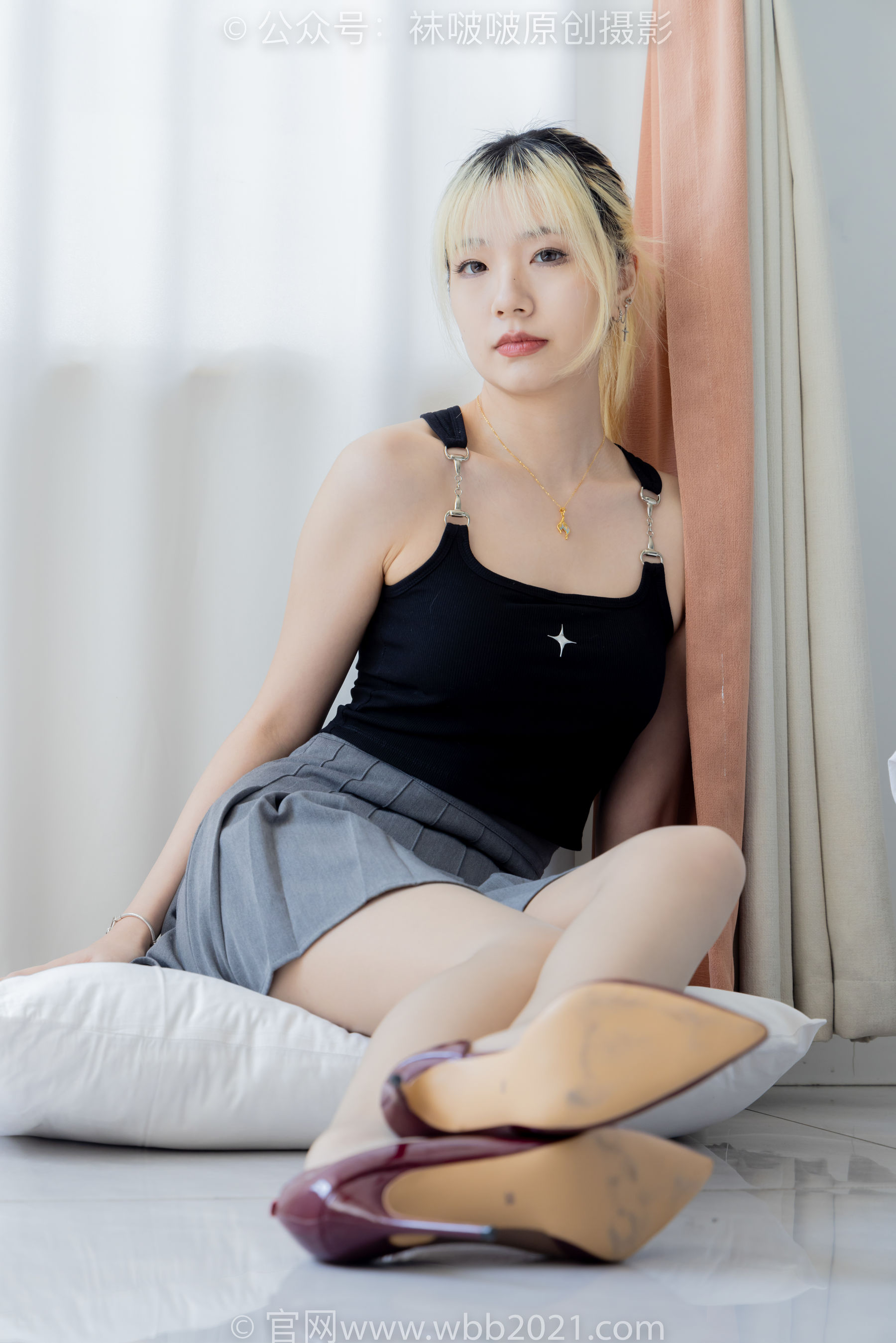 BoBoSocks袜啵啵 No.546 小甜豆 - 高跟鞋、高跟长靴、薄肉丝、薄灰丝、裸足/(167P)