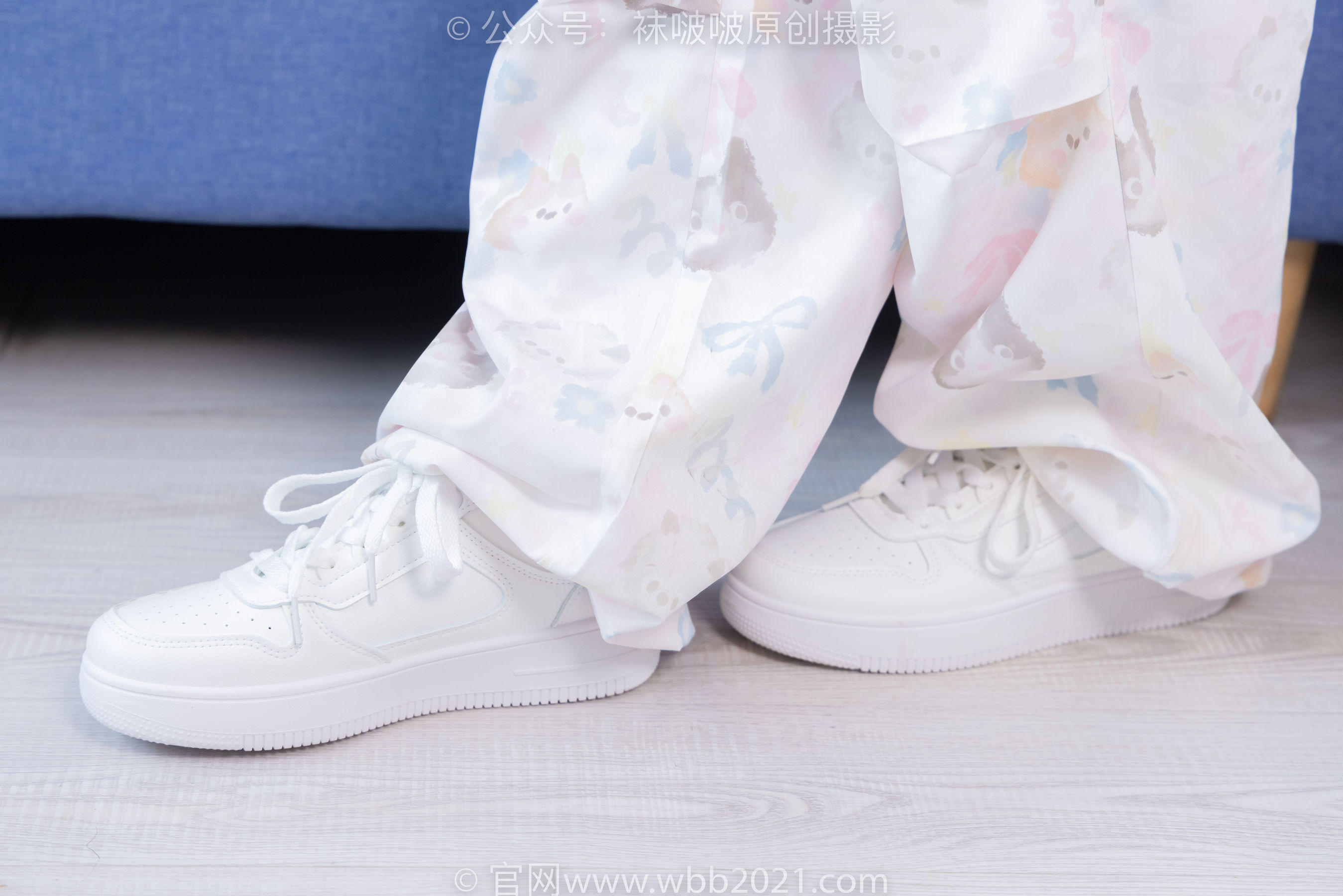 BoBoSocks袜啵啵 No.550 甜甜圈 - 板鞋自然穿脏白棉袜/(148P)