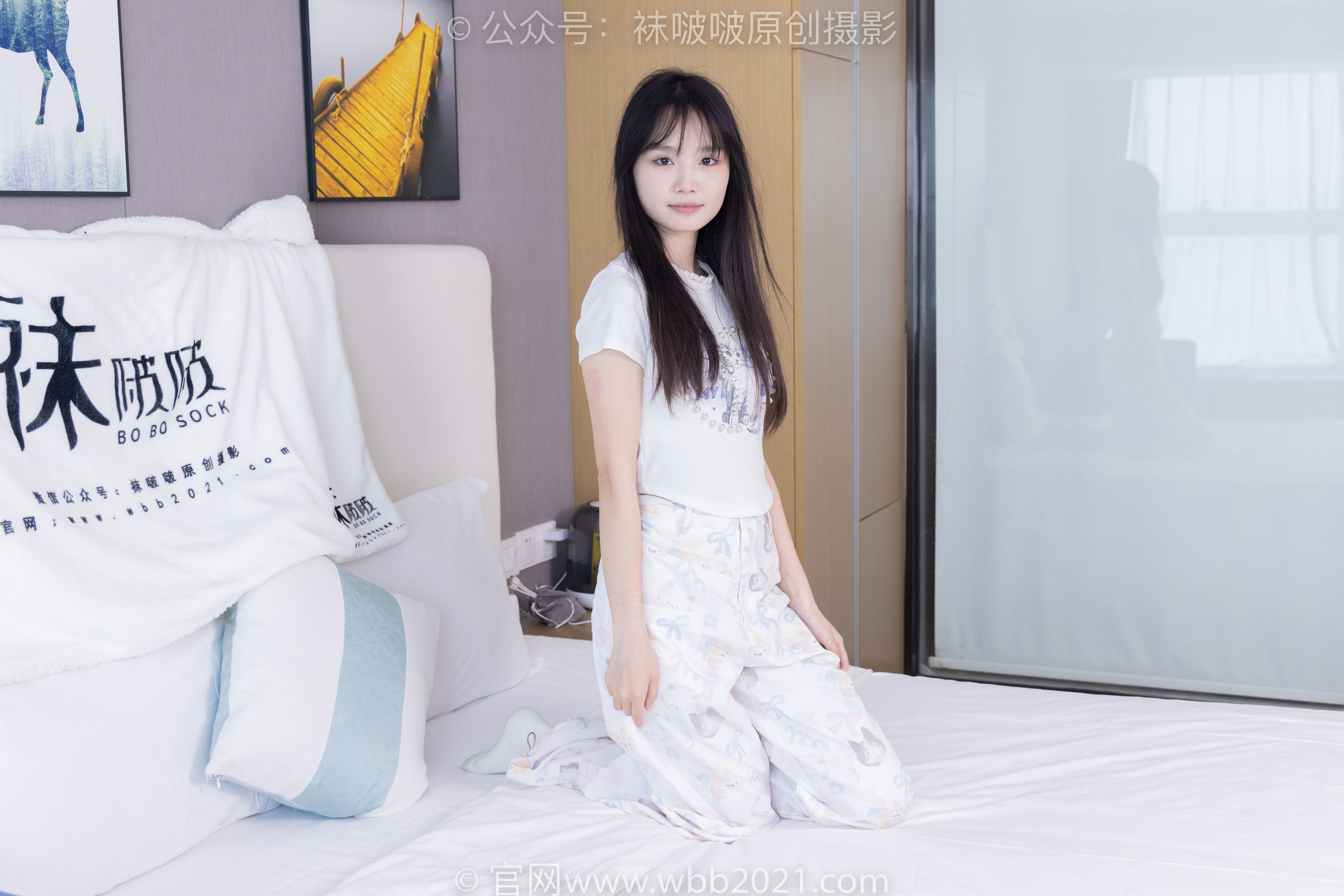 BoBoSocks袜啵啵 No.550 甜甜圈 - 板鞋自然穿脏白棉袜/(148P)