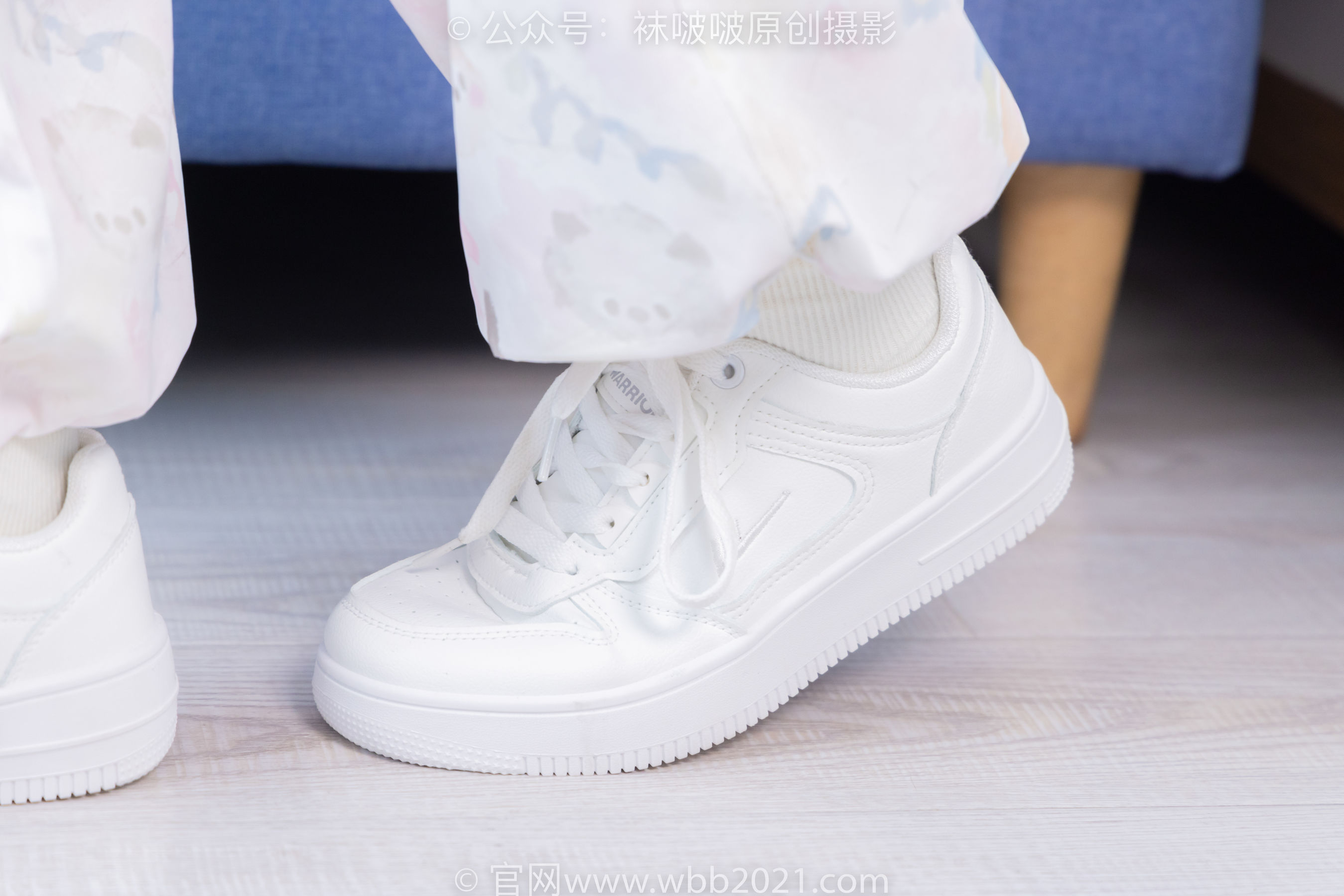 BoBoSocks袜啵啵 No.550 甜甜圈 - 板鞋自然穿脏白棉袜/(148P)