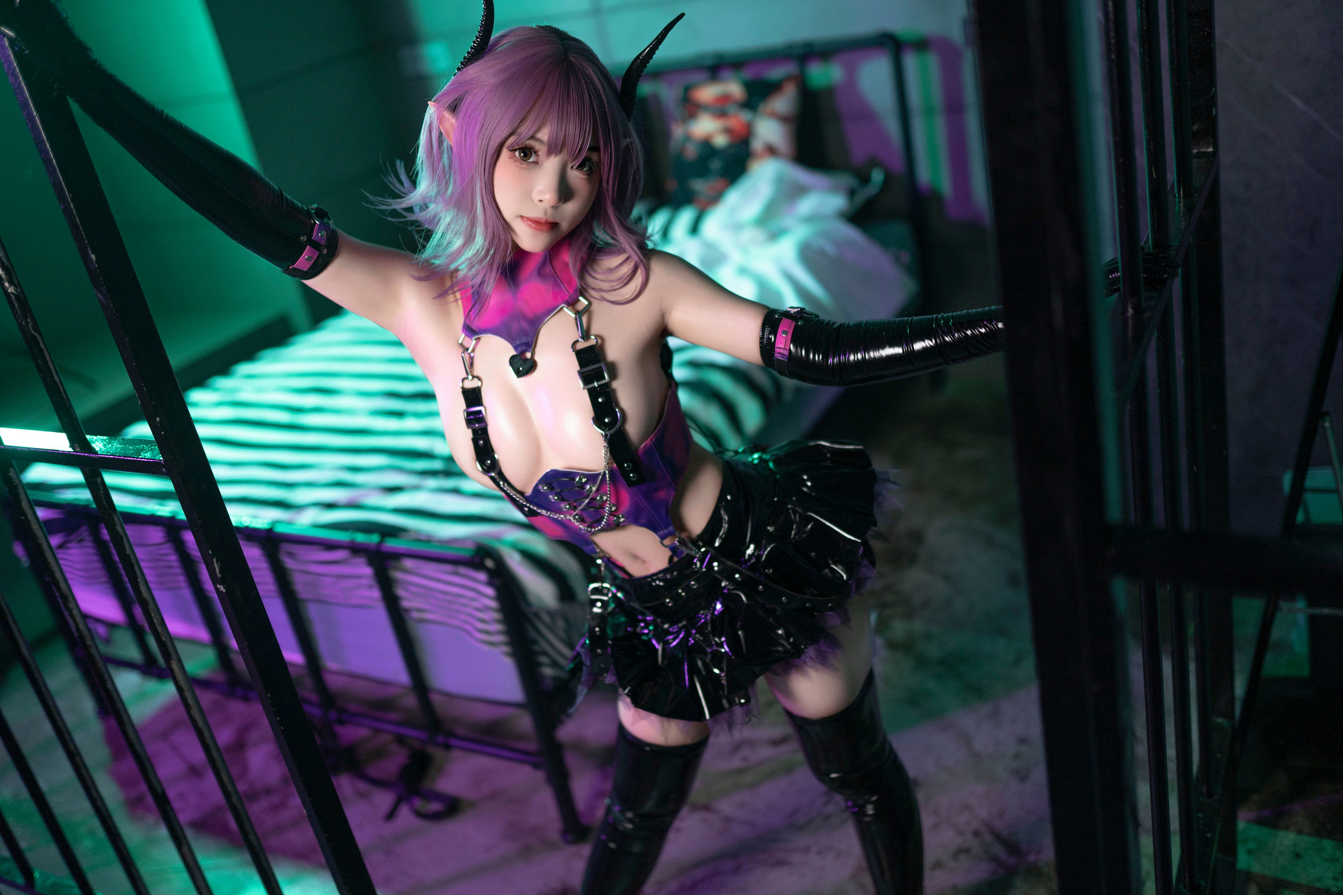 Bangni邦尼 - 囚禁魅魔/(108P)