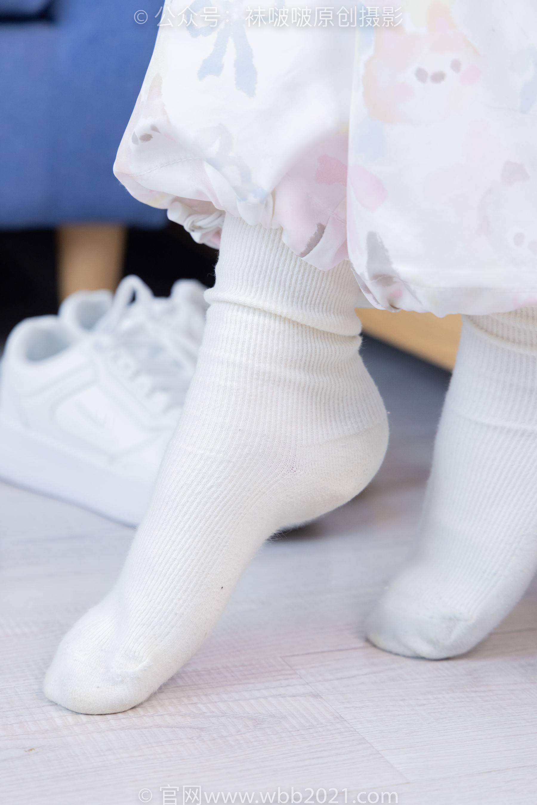 BoBoSocks袜啵啵 No.550 甜甜圈 - 板鞋自然穿脏白棉袜/(148P)