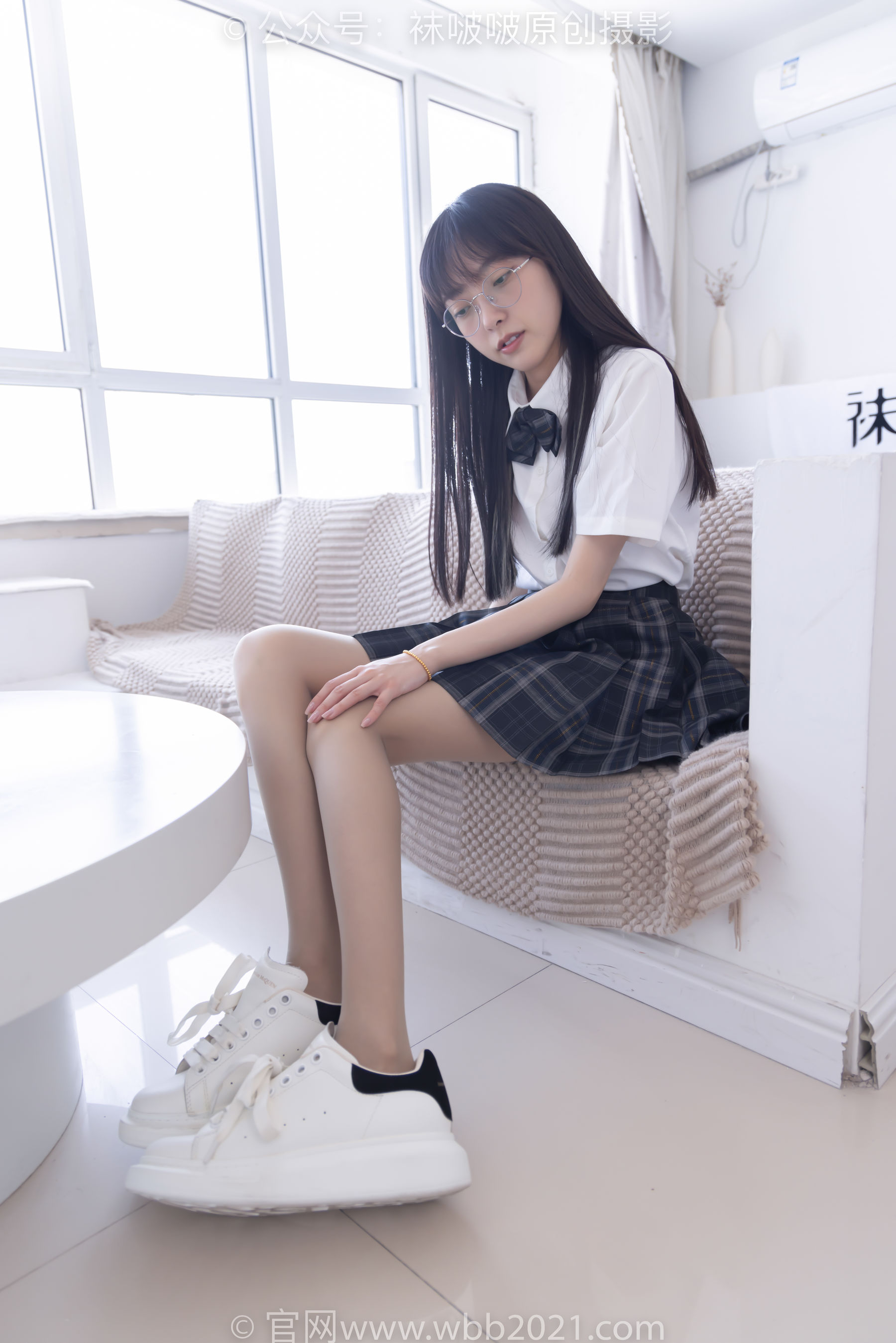 BoBoSocks袜啵啵 No.541 稚予 - 两双板鞋、薄灰丝、薄肉丝、jk制服/(140P)