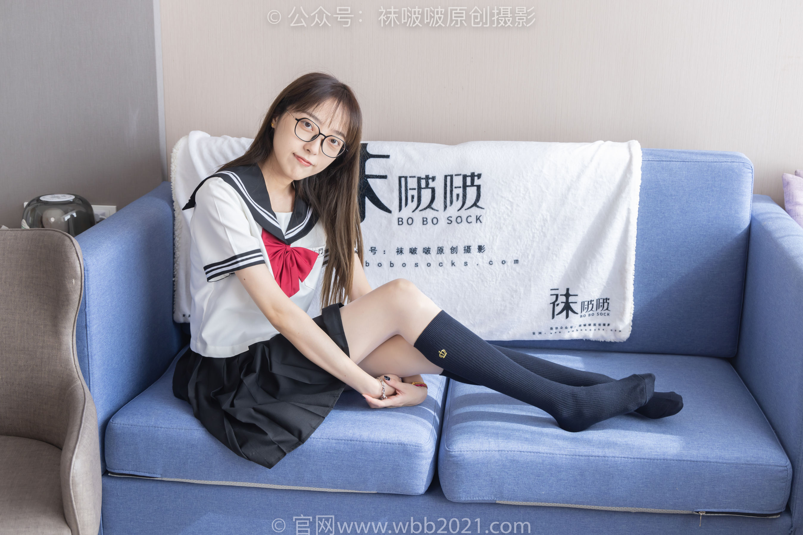 BoBoSocks袜啵啵 No.530 稚予 - 皮鞋、高跟鞋、深蓝色小腿棉袜、油亮白丝油亮肉丝、jk制服/(145P)