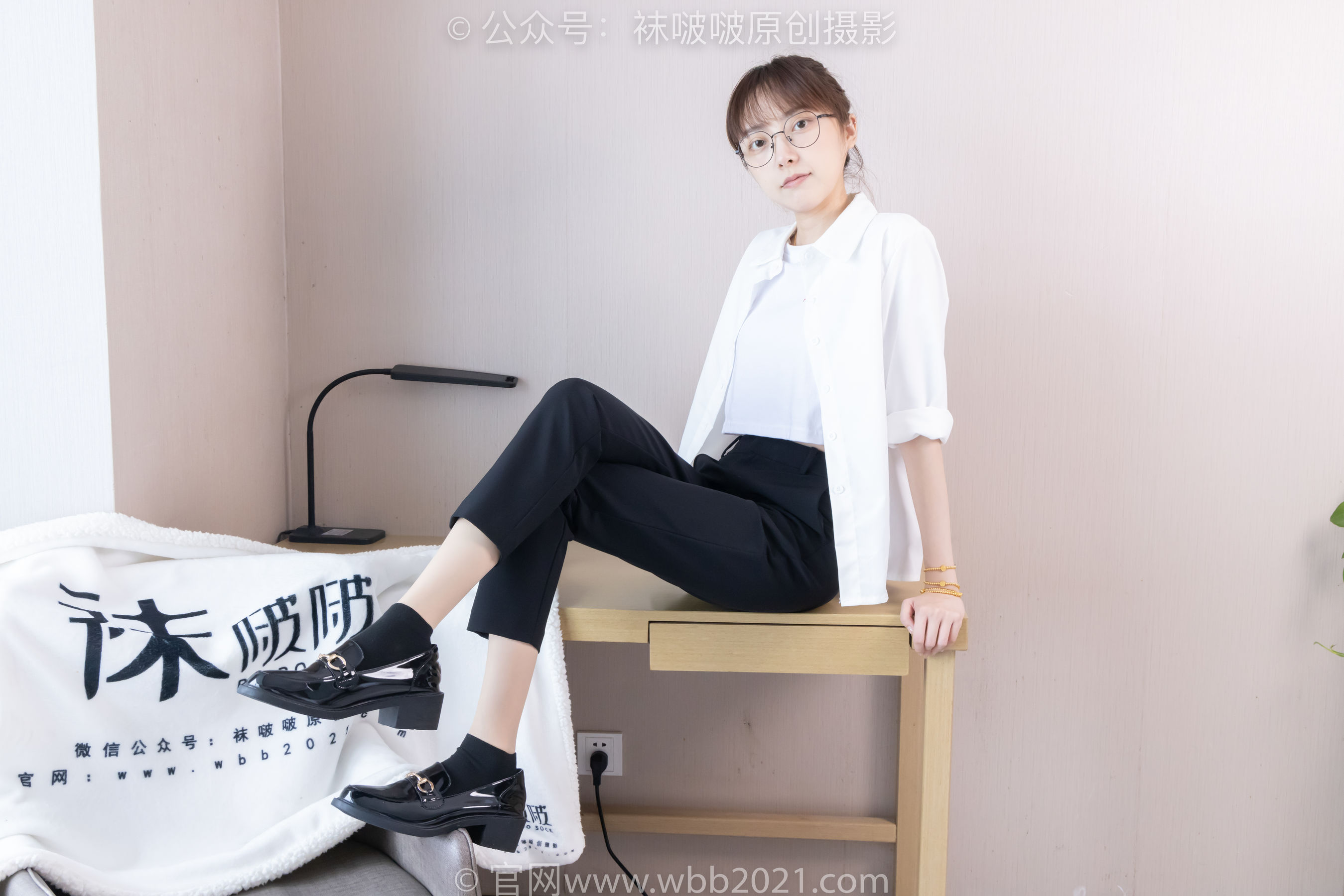 BoBoSocks袜啵啵 No.535 稚予 - 高跟鞋、皮鞋、黑棉袜、薄肉丝、裤里丝/(160P)