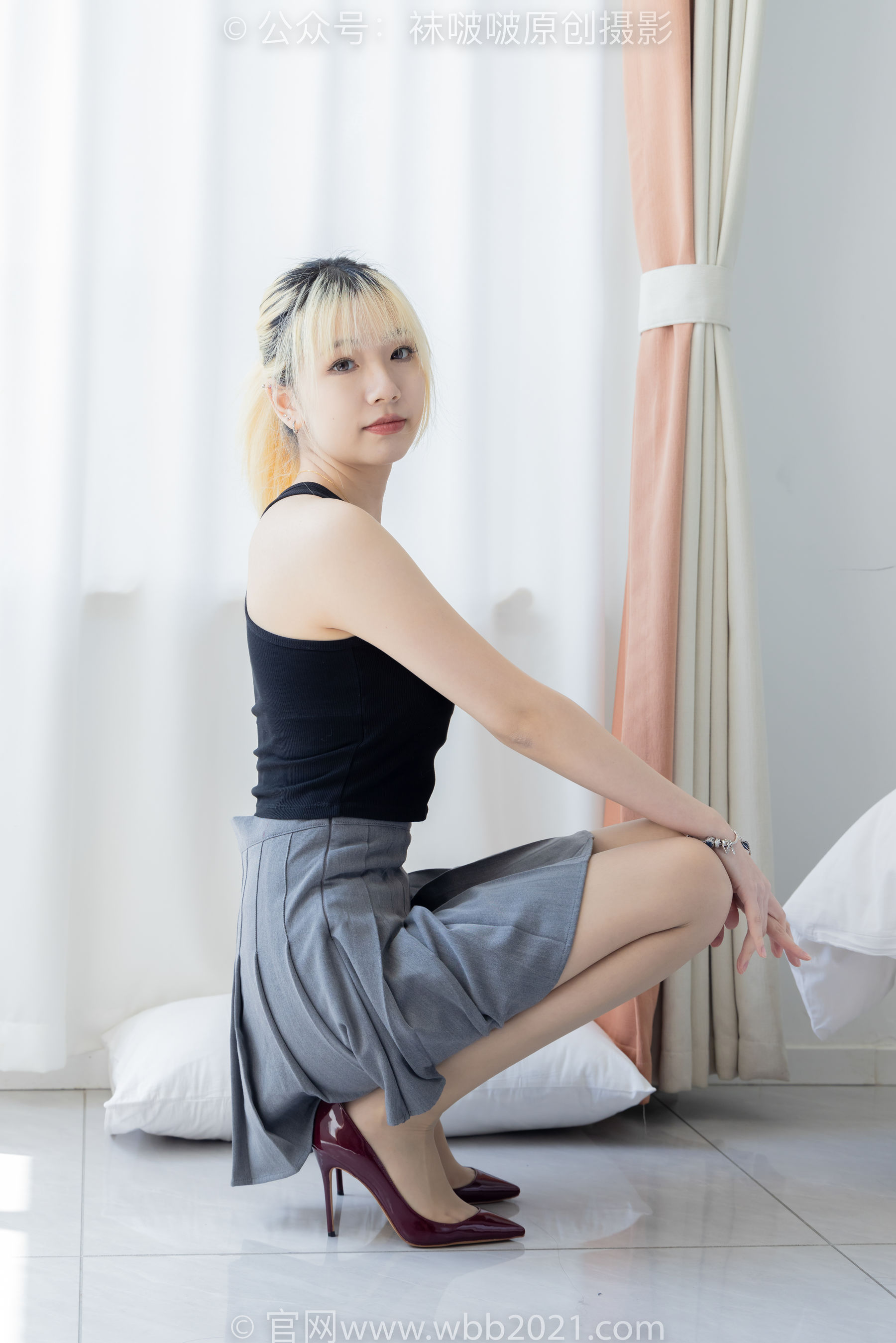 BoBoSocks袜啵啵 No.546 小甜豆 - 高跟鞋、高跟长靴、薄肉丝、薄灰丝、裸足/(167P)