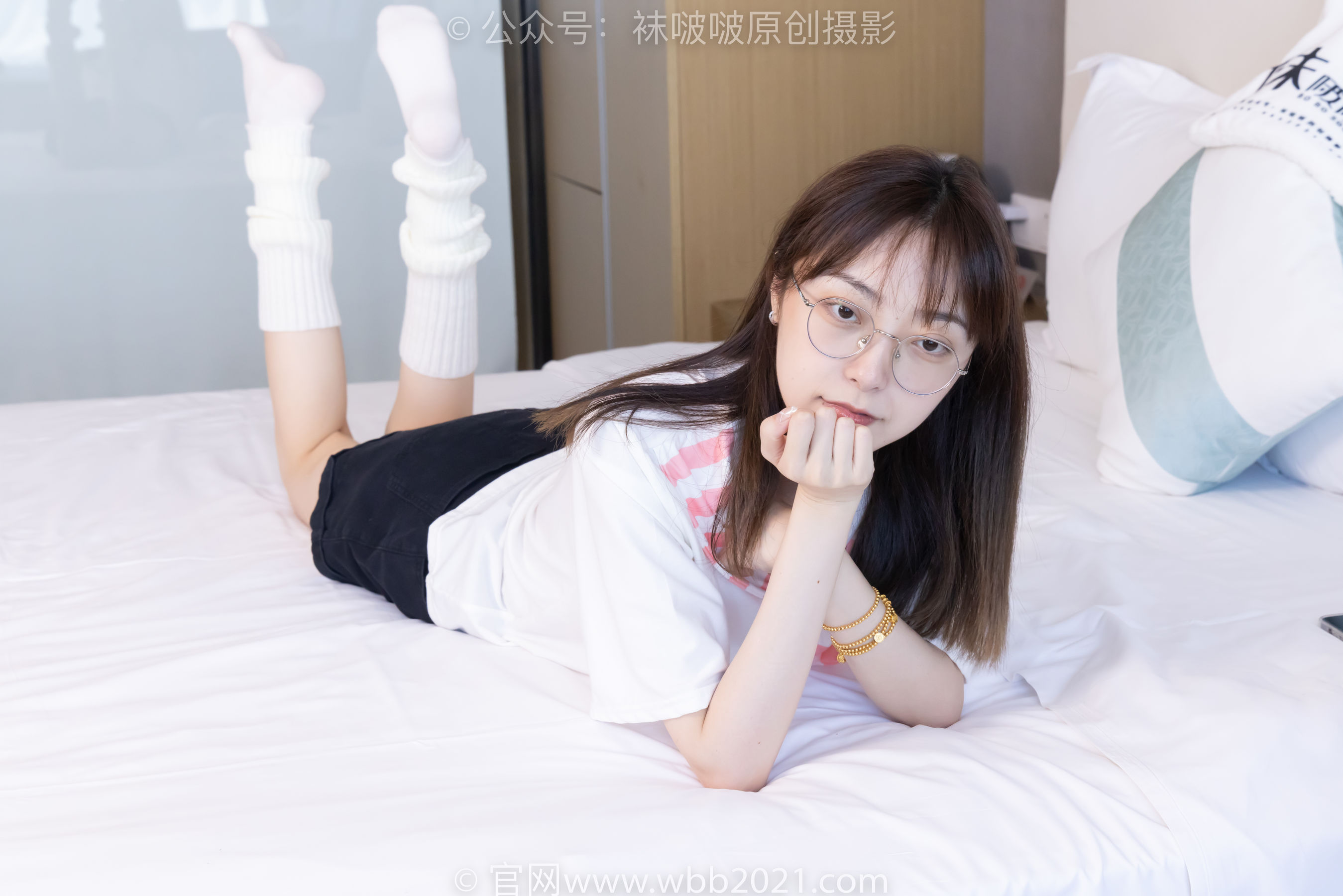 BoBoSocks袜啵啵 No.527 稚予 - 帆布鞋、堆堆袜套、白棉袜/(140P)