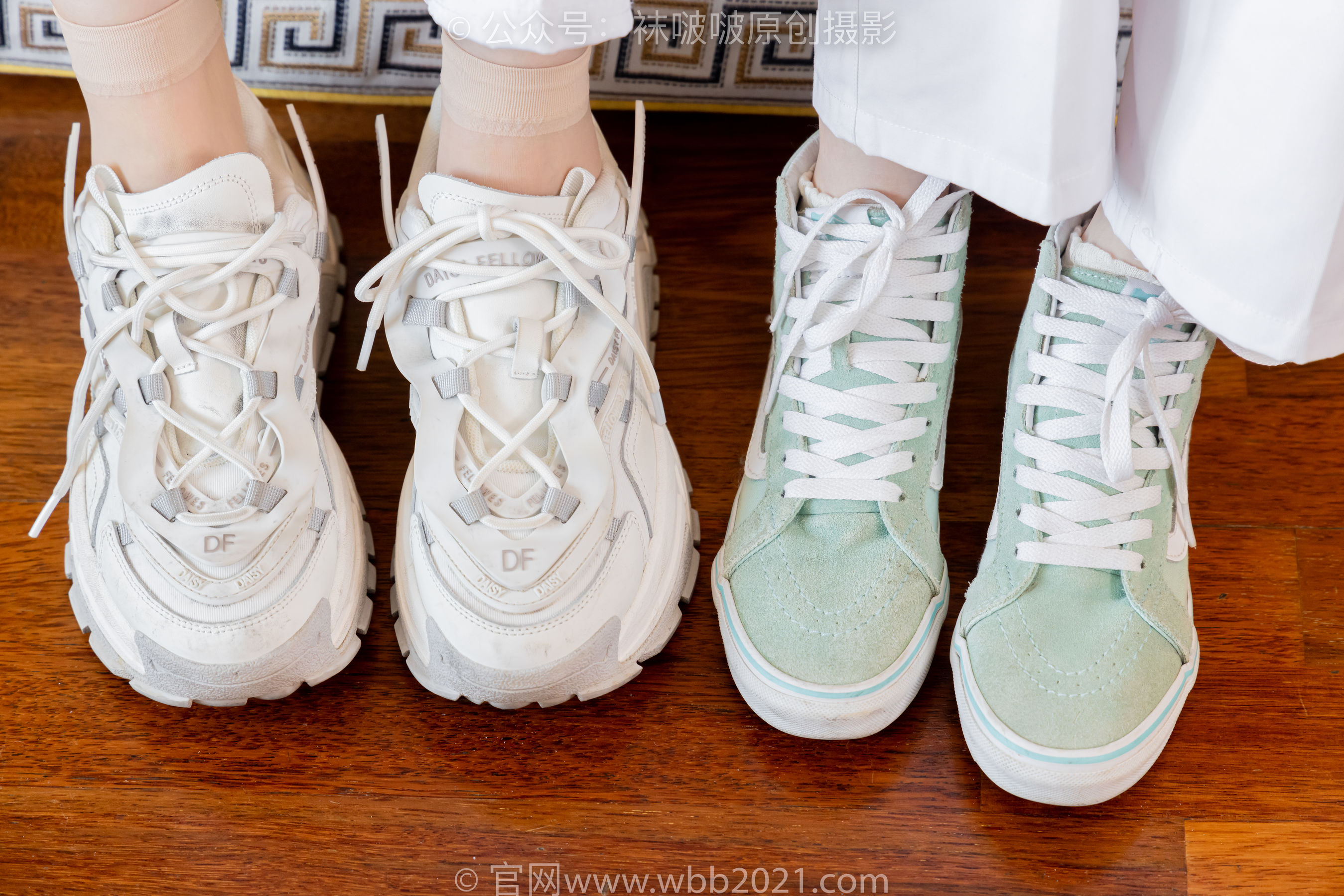 BoBoSocks袜啵啵 No.549 小甜豆&甜甜圈 - 运动鞋、帆布鞋、肉丝、棉袜、裸足/(149P)