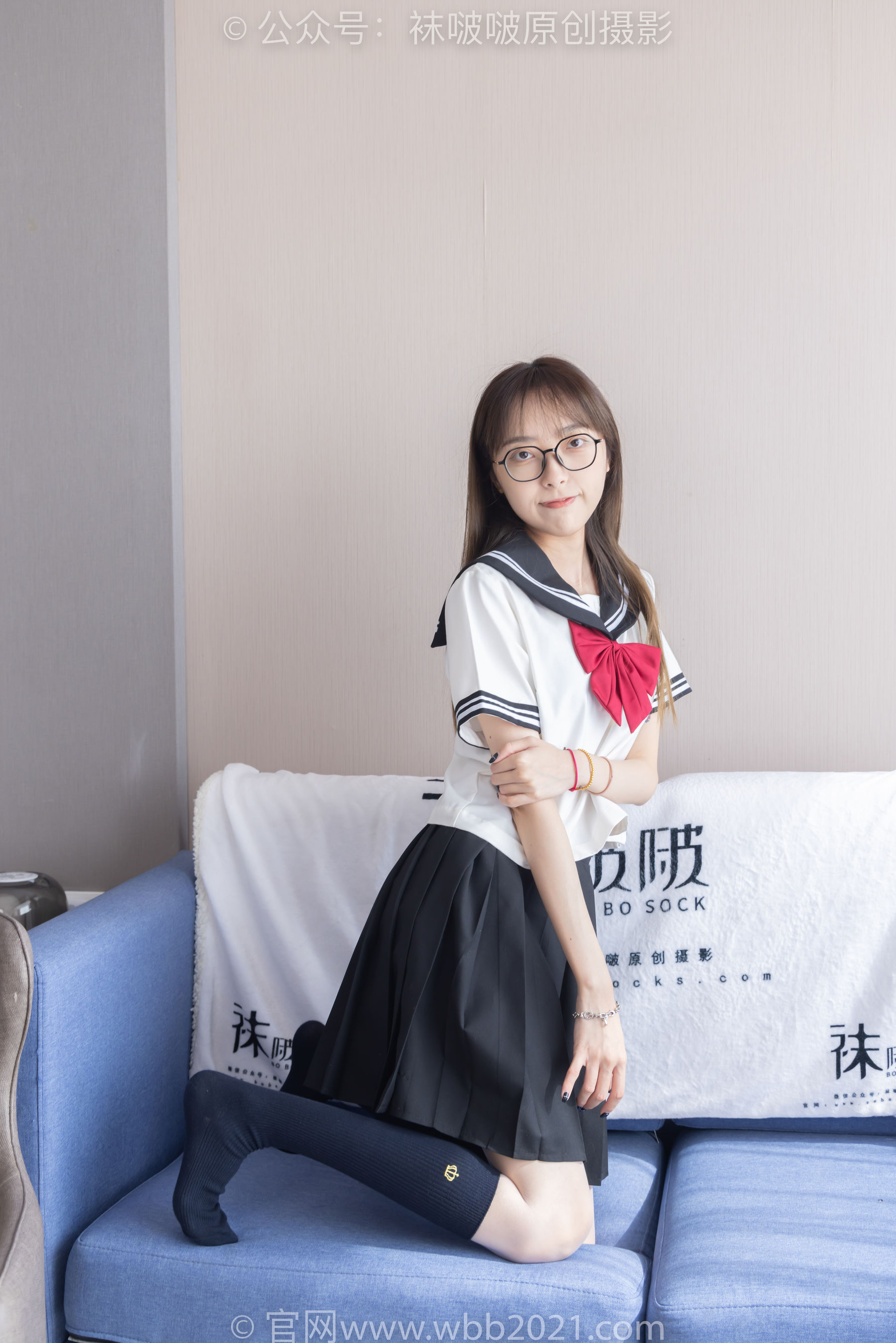 BoBoSocks袜啵啵 No.530 稚予 - 皮鞋、高跟鞋、深蓝色小腿棉袜、油亮白丝油亮肉丝、jk制服/(145P)