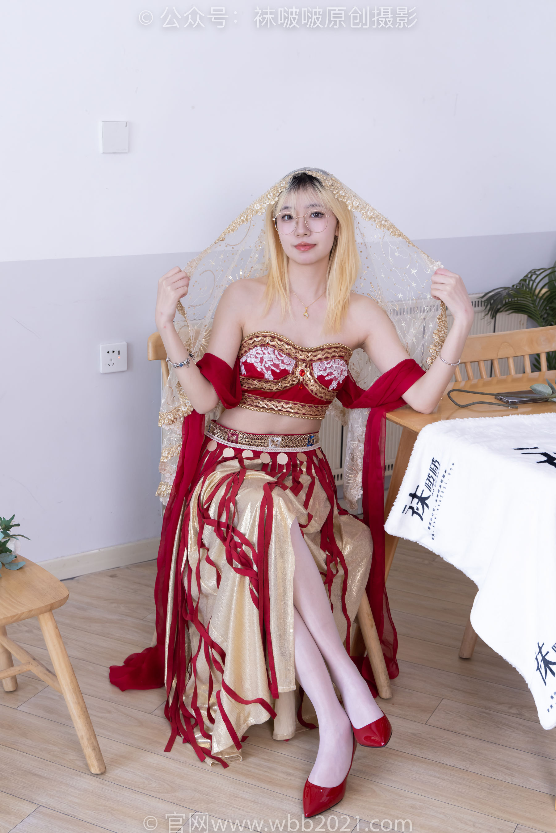 BoBoSocks袜啵啵 No.540 小甜豆 - 高跟鞋、油亮薄白丝/(145P)