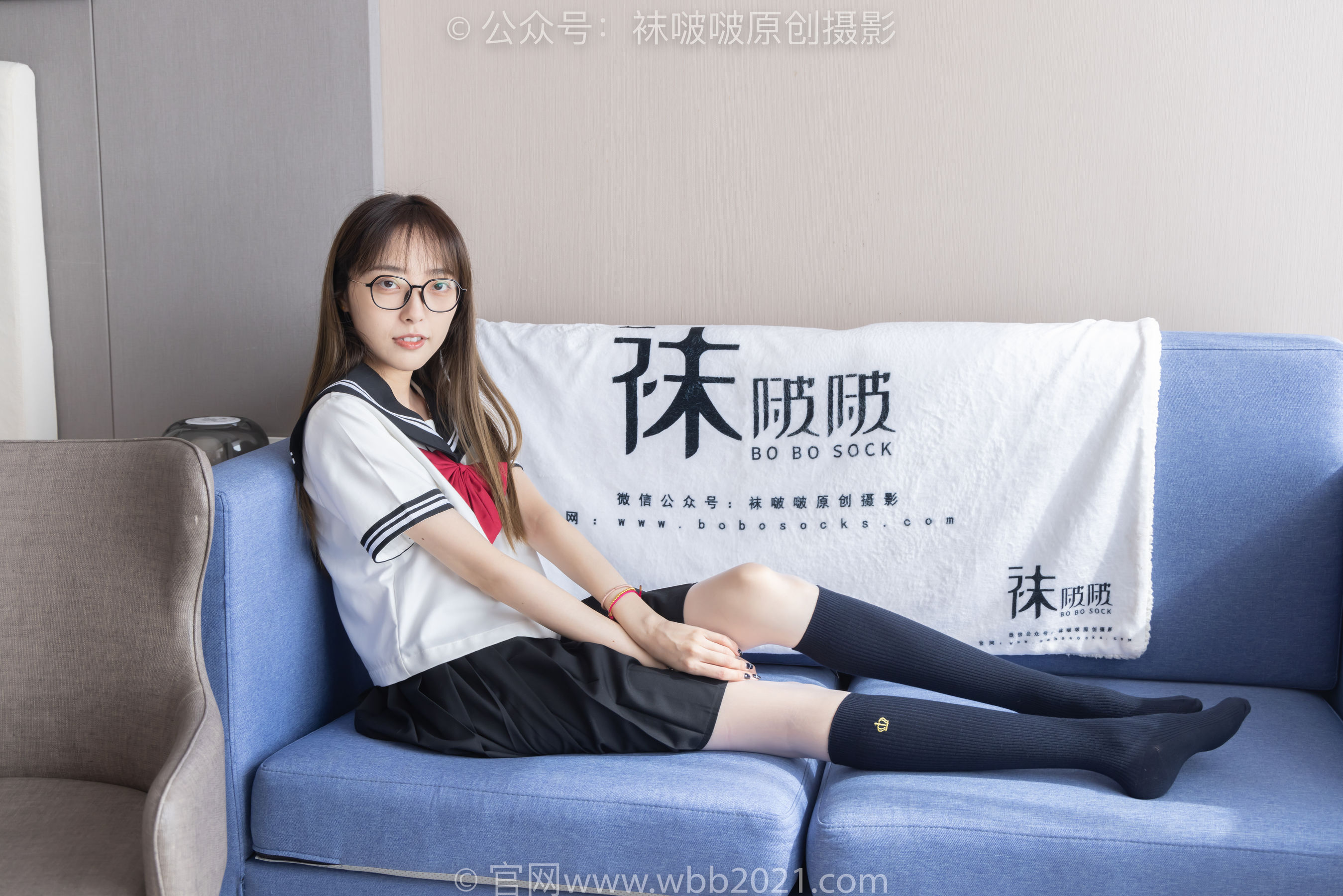 BoBoSocks袜啵啵 No.530 稚予 - 皮鞋、高跟鞋、深蓝色小腿棉袜、油亮白丝油亮肉丝、jk制服/(145P)