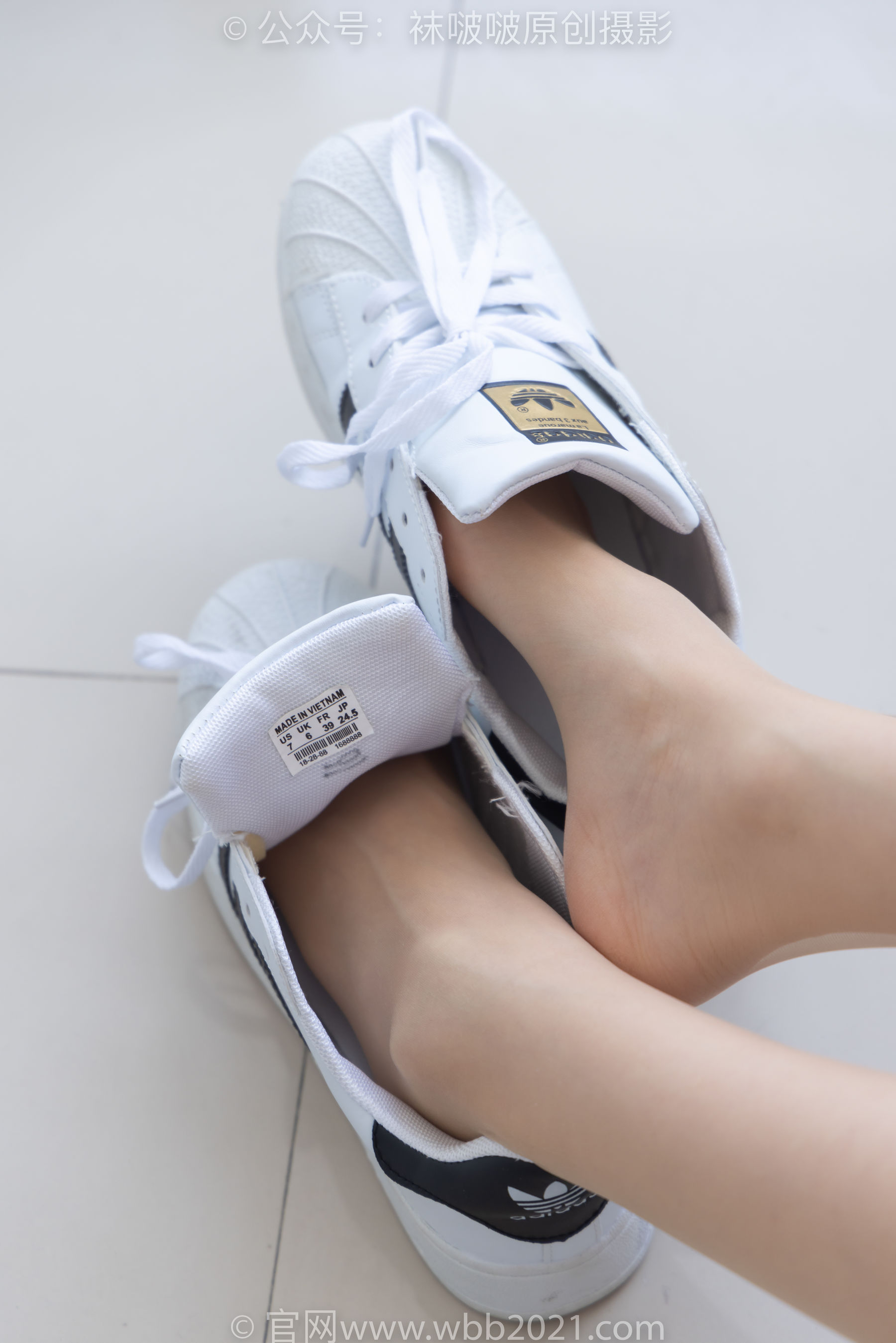 BoBoSocks袜啵啵 No.541 稚予 - 两双板鞋、薄灰丝、薄肉丝、jk制服/(140P)